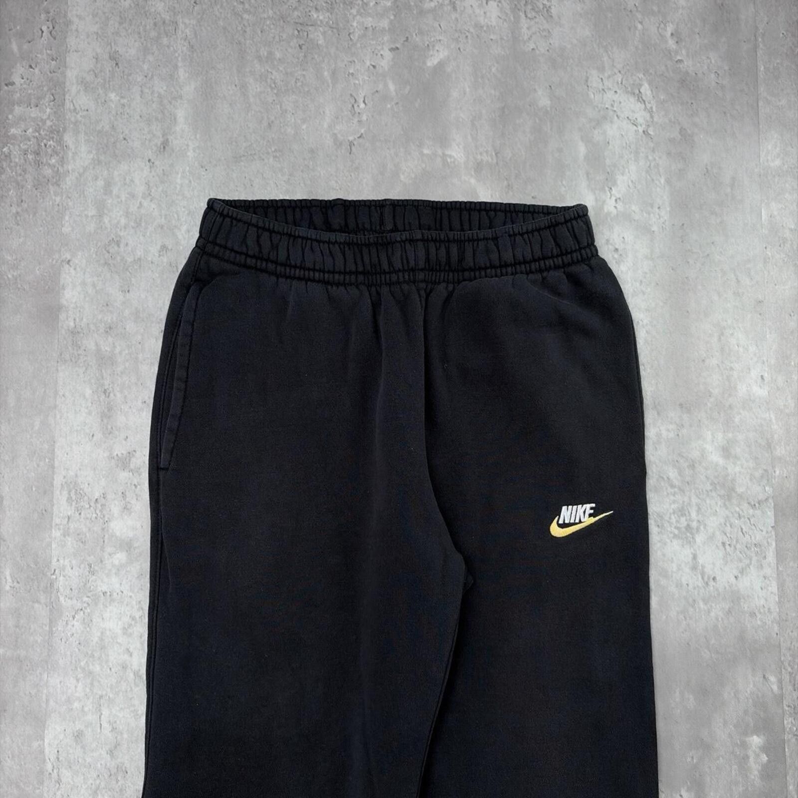 Nike Y2K Black Nike Swoosh Grunge Loose Skater Sweatpants Size US 30 / EU 46 - 3 Thumbnail