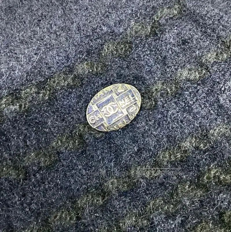 Chanel Chanel Black Cashmere Women's Skirt . Size 23" - 4 Thumbnail