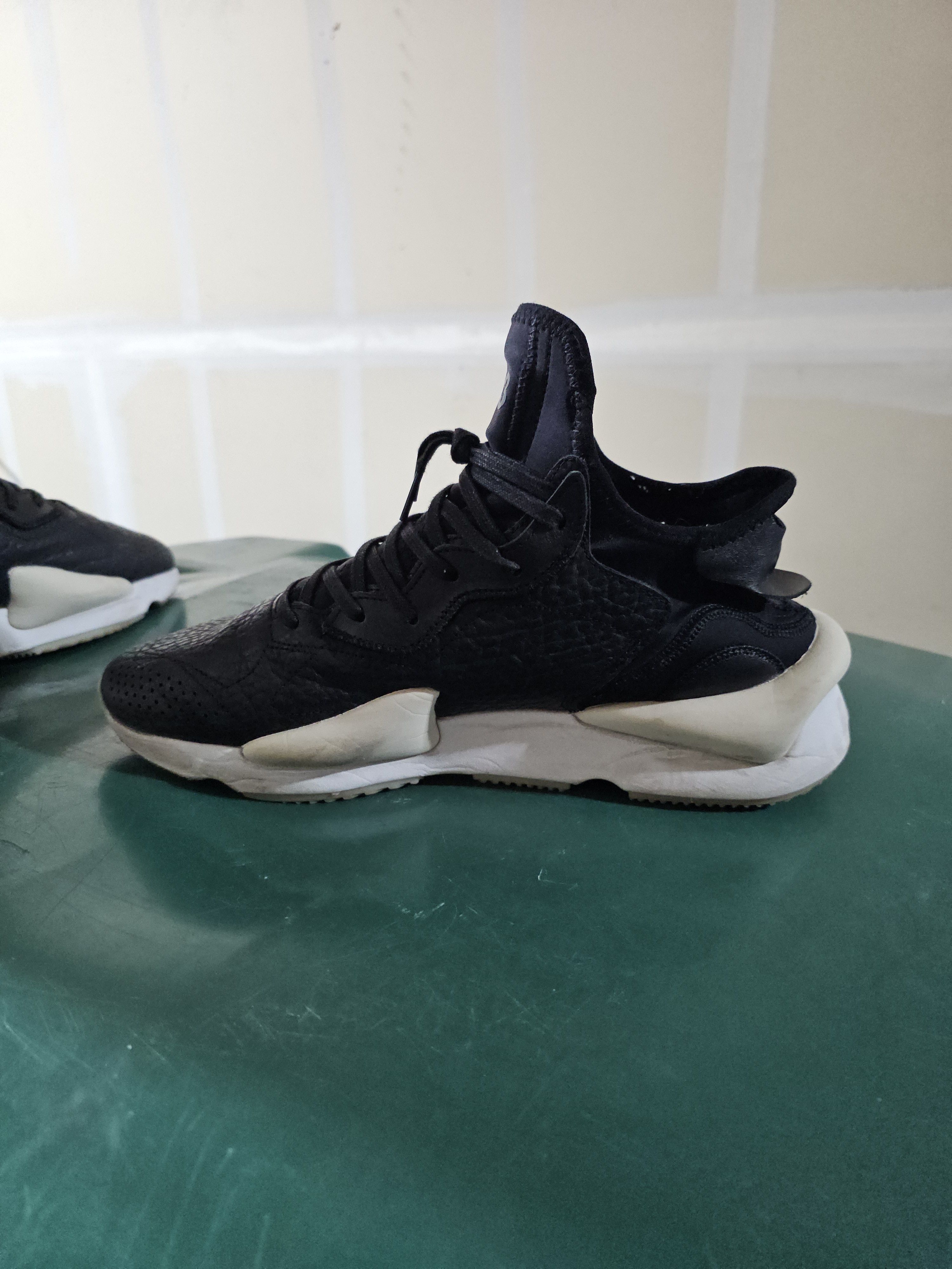 Y-3 × Yohji Yamamoto Y-3 Kaiwa Black Size US 12.5 / EU 45-46 - 3 Thumbnail