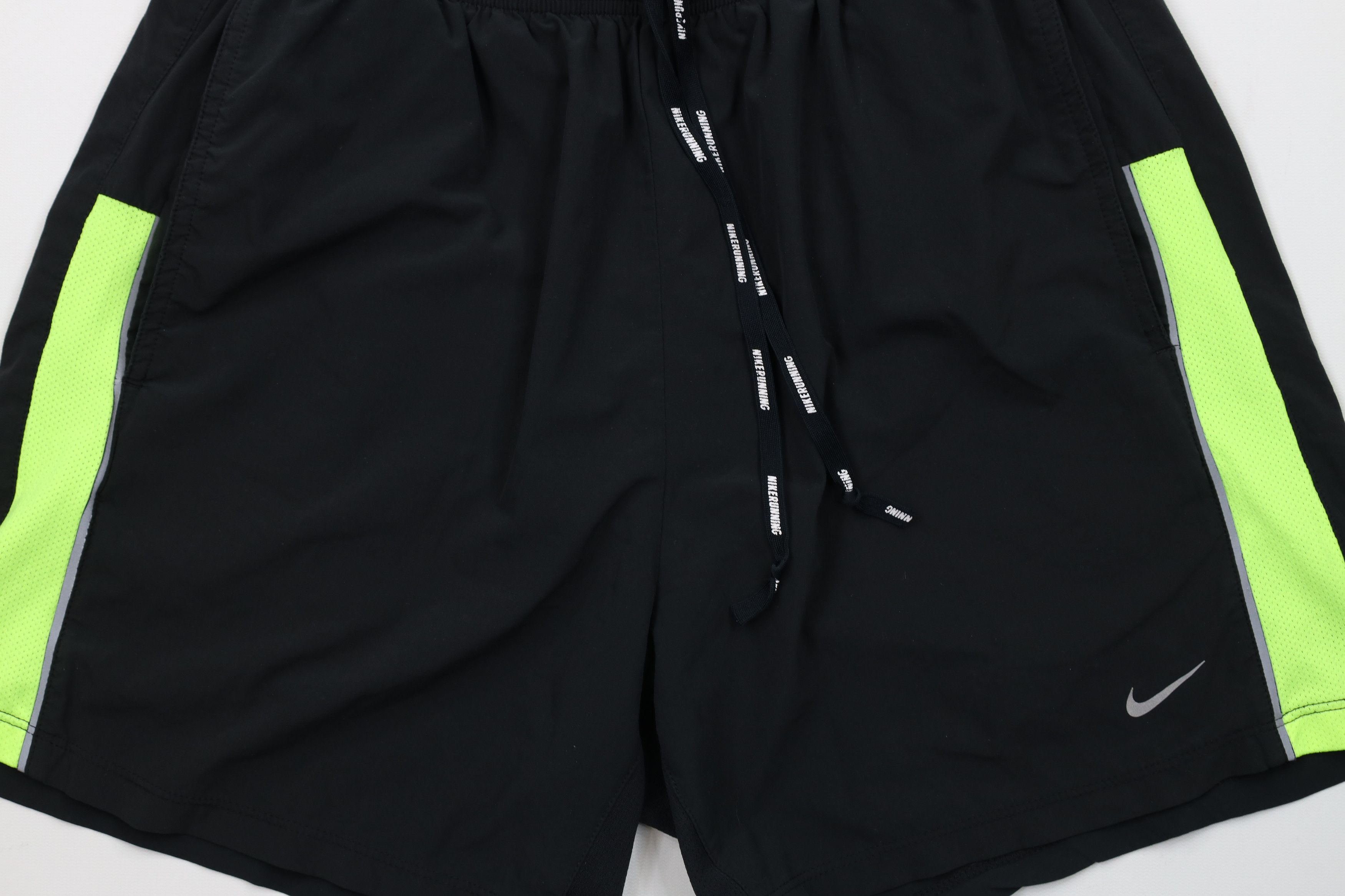 Nike × Vintage Vintage Y2K Nike Swoosh Reflective Lined Above Knee Shorts Size US 34 / EU 50 - 3 Thumbnail