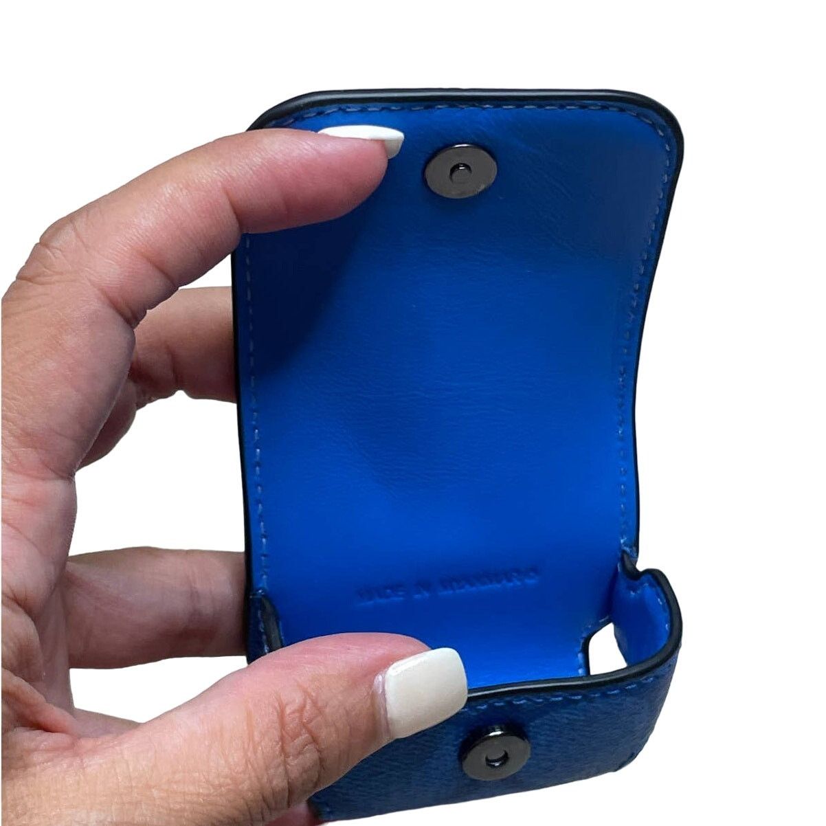 Coach Coach Earbuds Case AirPods Pro Signature Coated Canvas Size ONE SIZE - 6 Thumbnail