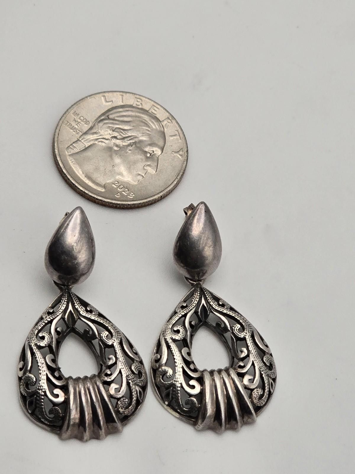 Other Vintage Sterling Silver Filigree Teardrop Dangle Earrings Size ONE SIZE - 1 Thumbnail