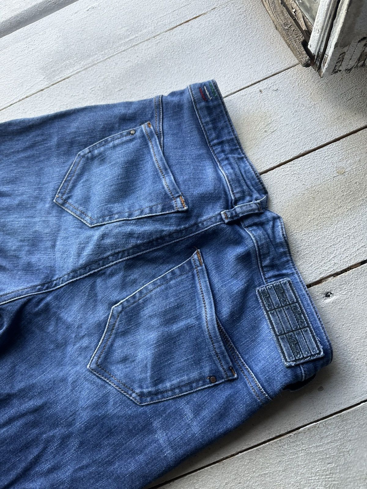 Diesel 🚨Gothic Diesel Regular Slim relax Flared Jeans Womens Size 24" / US 00 / IT 34 - 9 Thumbnail