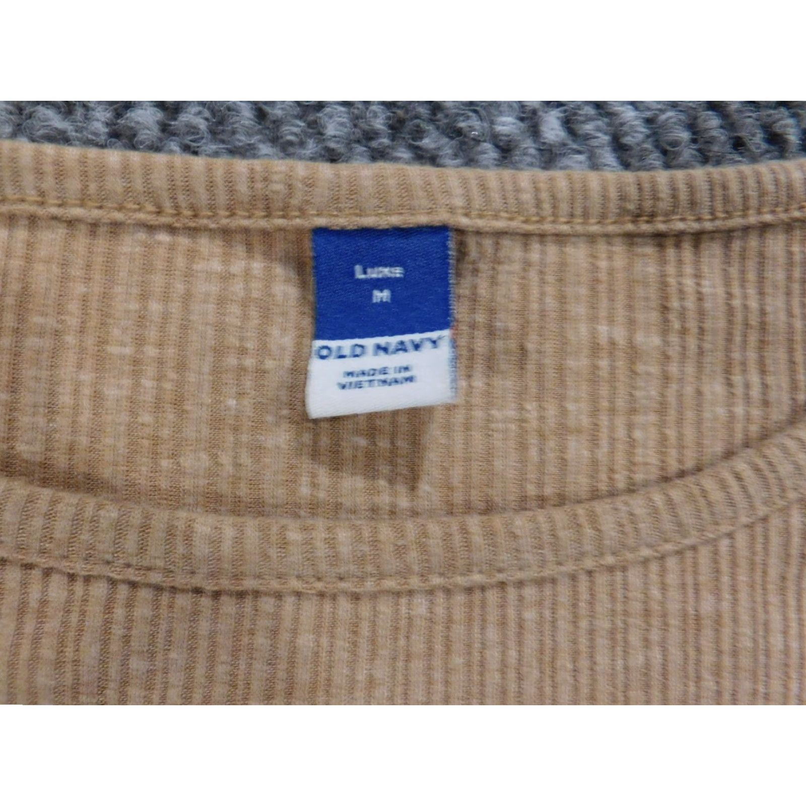 Old Navy Old Navy Blouse Shirt Brown Medium Womens Regular Size M Long Sleeve Round Neck Pullover Casual Stretch Button Modern Basic Size M / US 6-8 / IT 42-44 - 7 Thumbnail