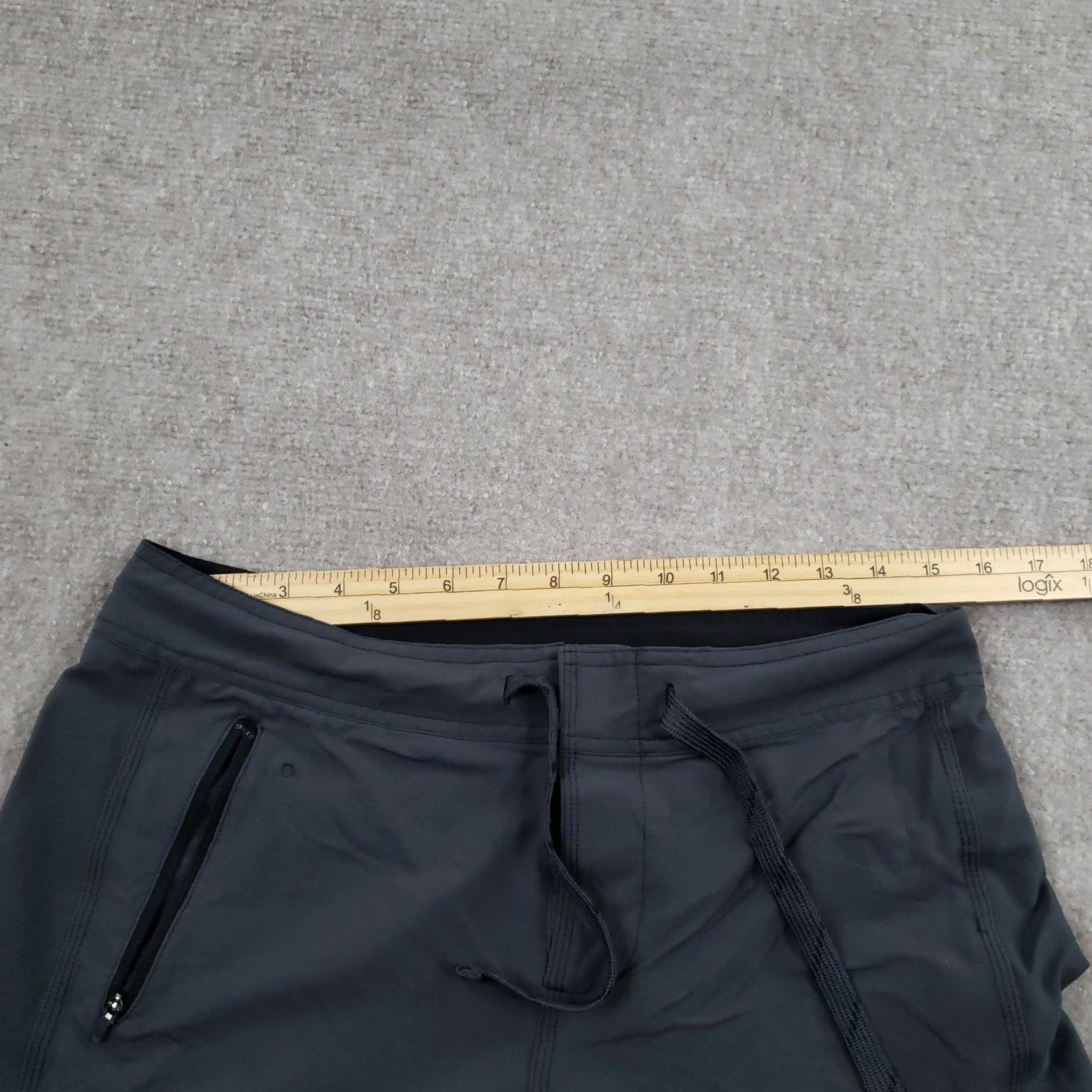 The North Face The North Face Shorts Mens 32 Gray Nylon Stretch Board Swim Trunks Outdoor Size US 32 / EU 48 - 6 Thumbnail