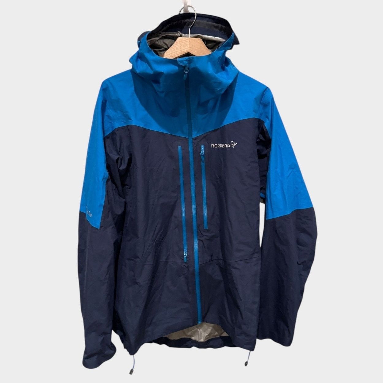 Norrona Norrøna Falketind GORE-TEX Paclite Jacket Size Medium Size US M / EU 48-50 / 2 - 9 Thumbnail