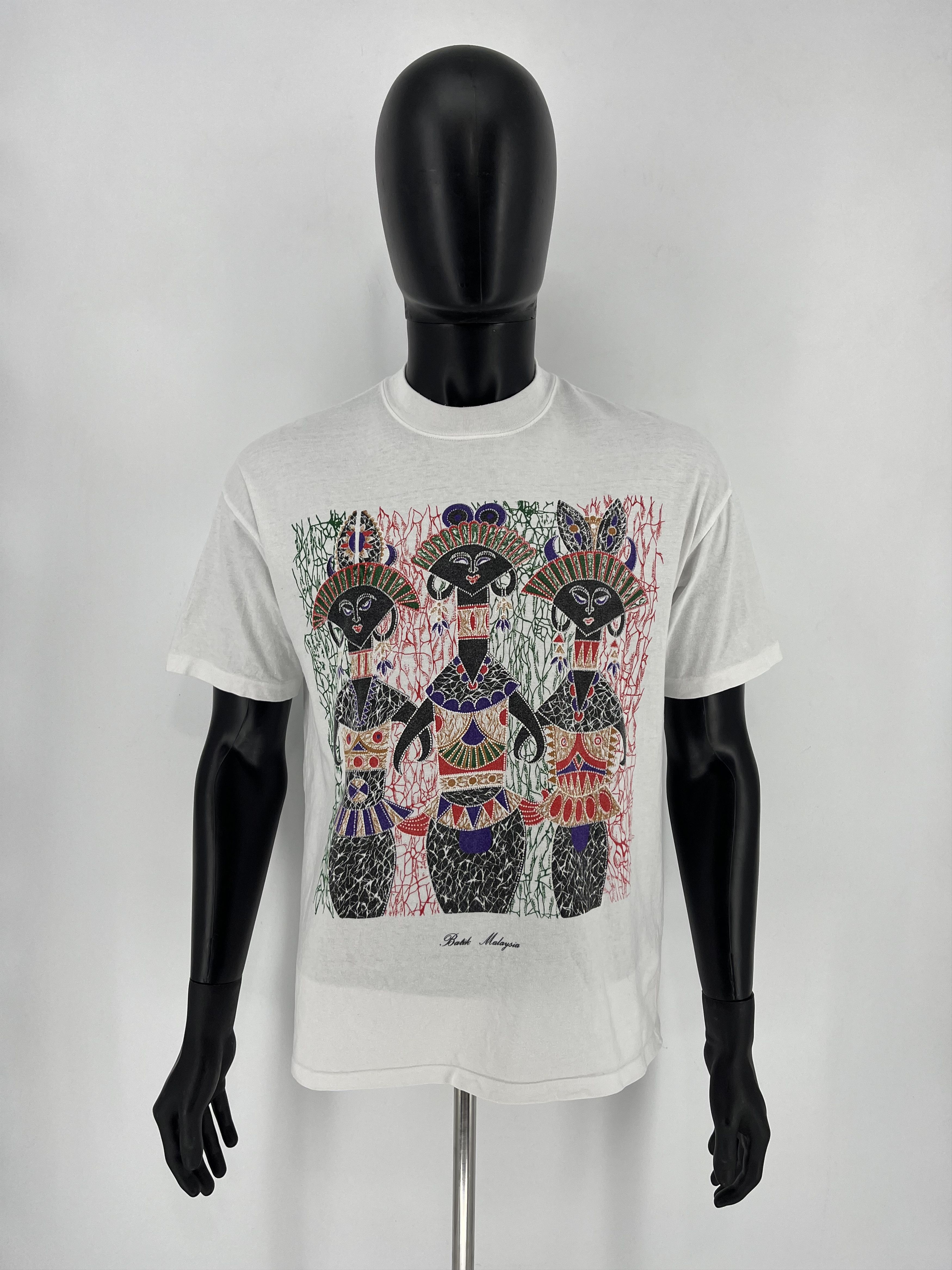 Japanese Brand × Vintage Batik Malaysia Artistic Scenic Malaysia 90s Travel Tee Size US M / EU 48-50 / 2 - 2 Thumbnail