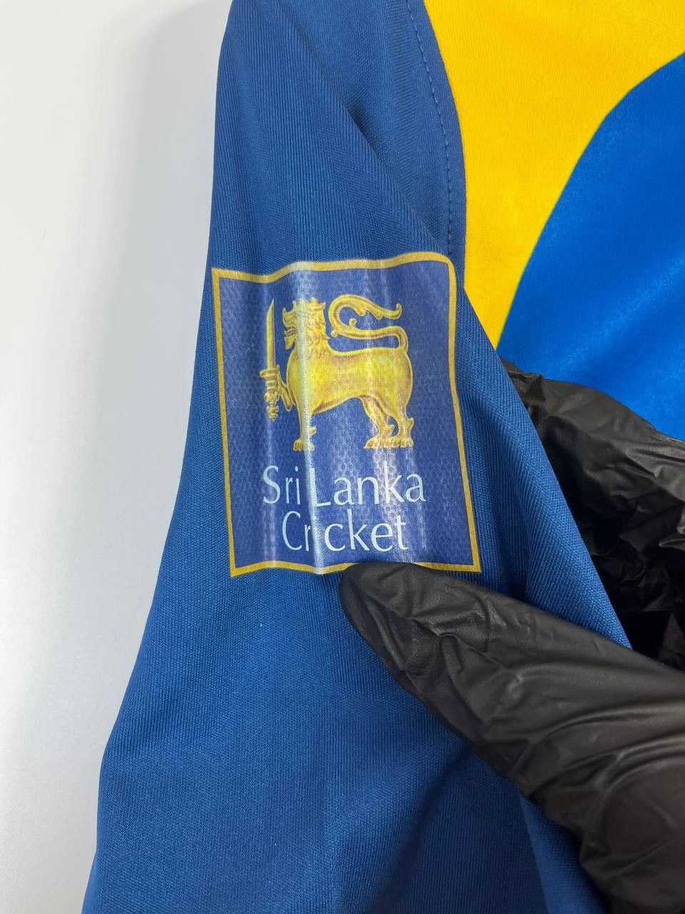 Gear for Sports SRI LANKA CRICKET JERSEY SHIRT MAS DIALOG REPLICA SIZE M Size US M / EU 48-50 / 2 - 4 Thumbnail