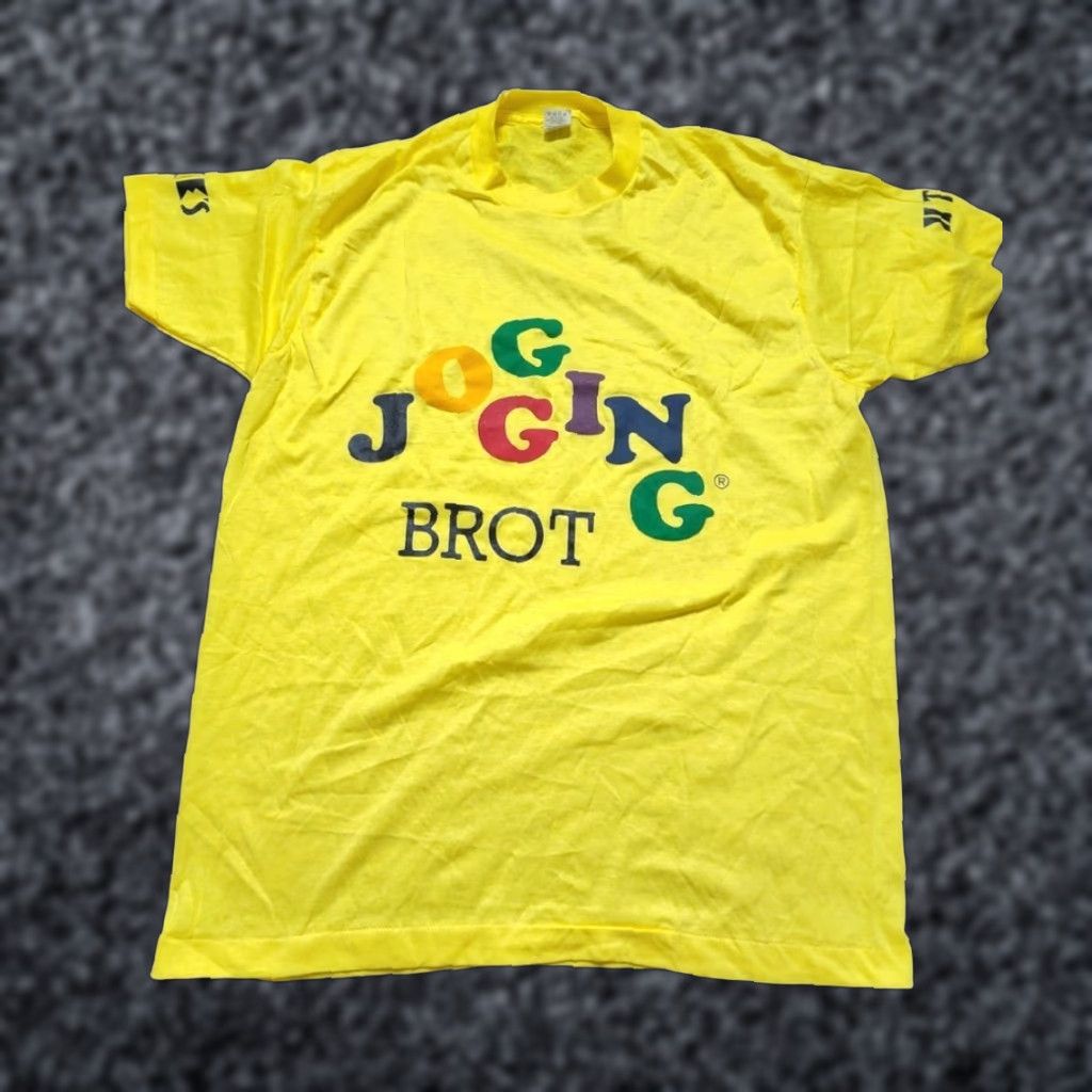 Vintage VINTAGE Screen Stars T-Shirt Jogging Brot Bread Solid Crew Neck Short Sleeve XL Yellow 80s Mens Short-Sleeve Tee Size US XL / EU 56 / 4 - 1 Thumbnail
