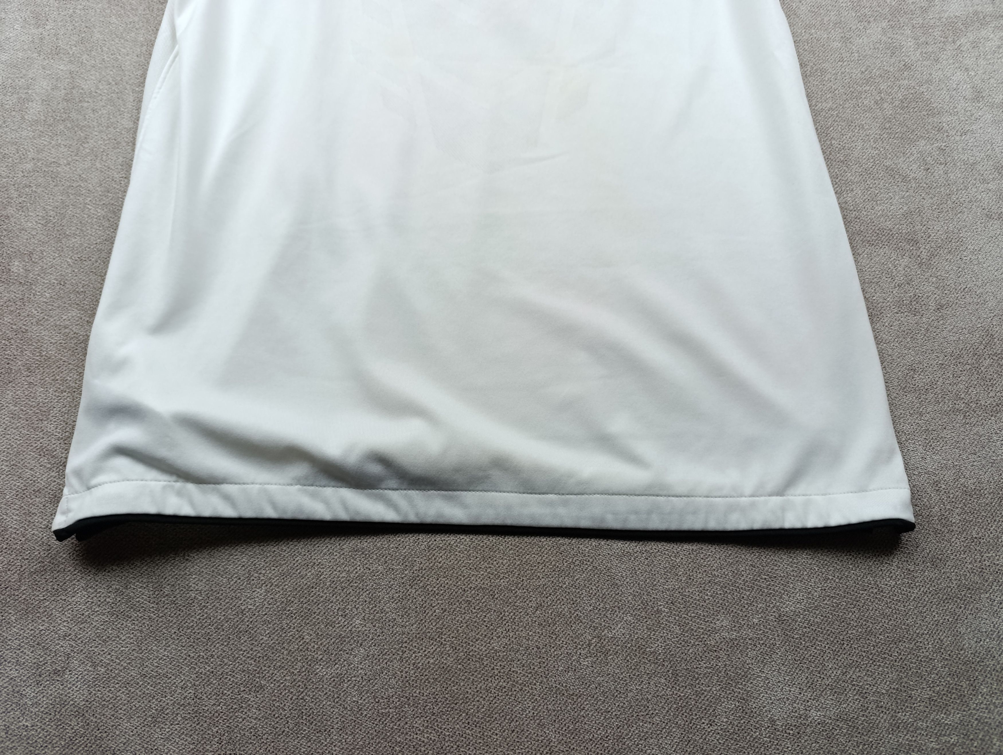 Nike NIKE MANCHESTER UNITED 2010/2011 THIRD SHIRT JERSEY Size US M / EU 48-50 / 2 - 15 Thumbnail