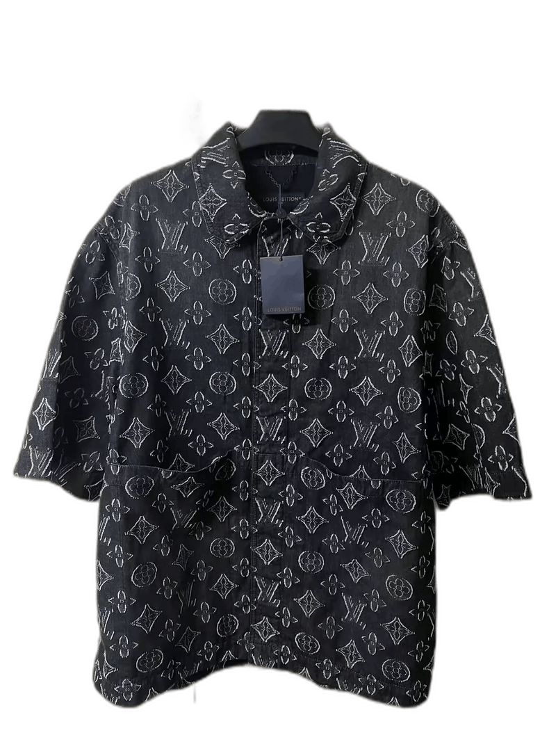 Louis Vuitton Louis Vuitton Full Logo Short Sleeve Shirt Size US XXL / EU 58 / 5 - 1 Thumbnail