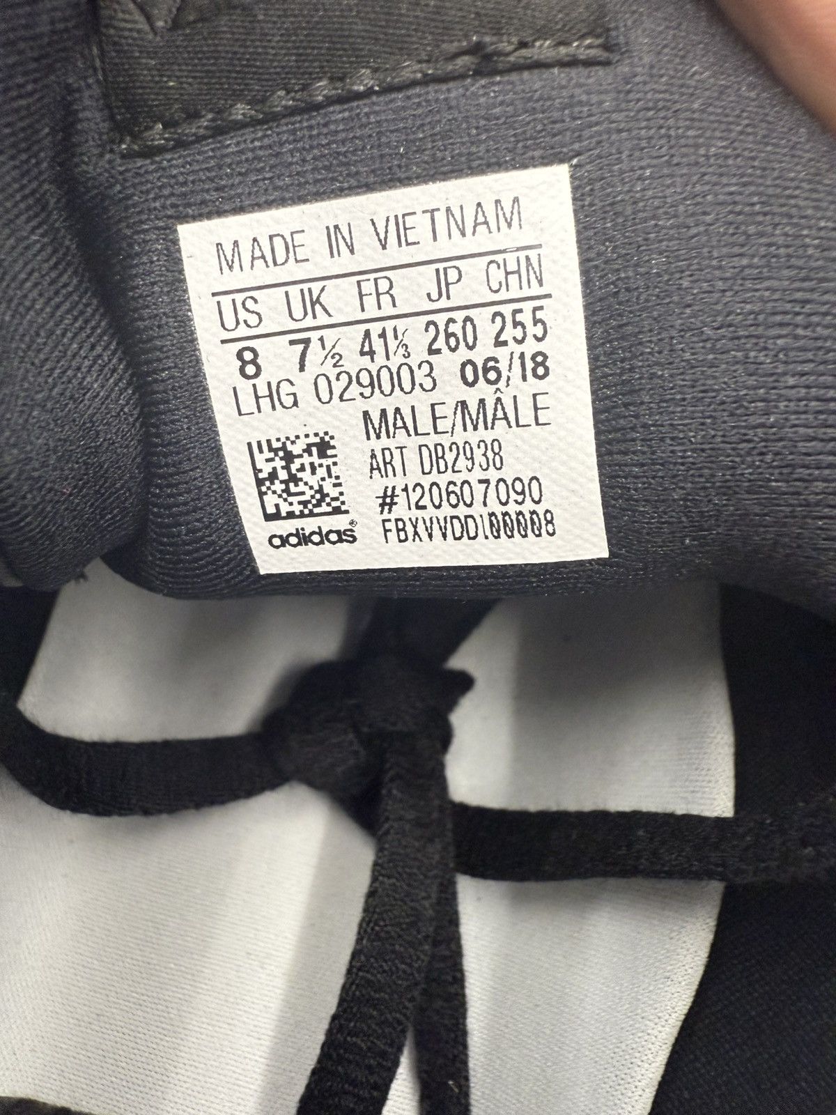 Adidas 2018 Adidas Camton Trainer Palace Black Size US 8 / EU 41 - 8 Thumbnail