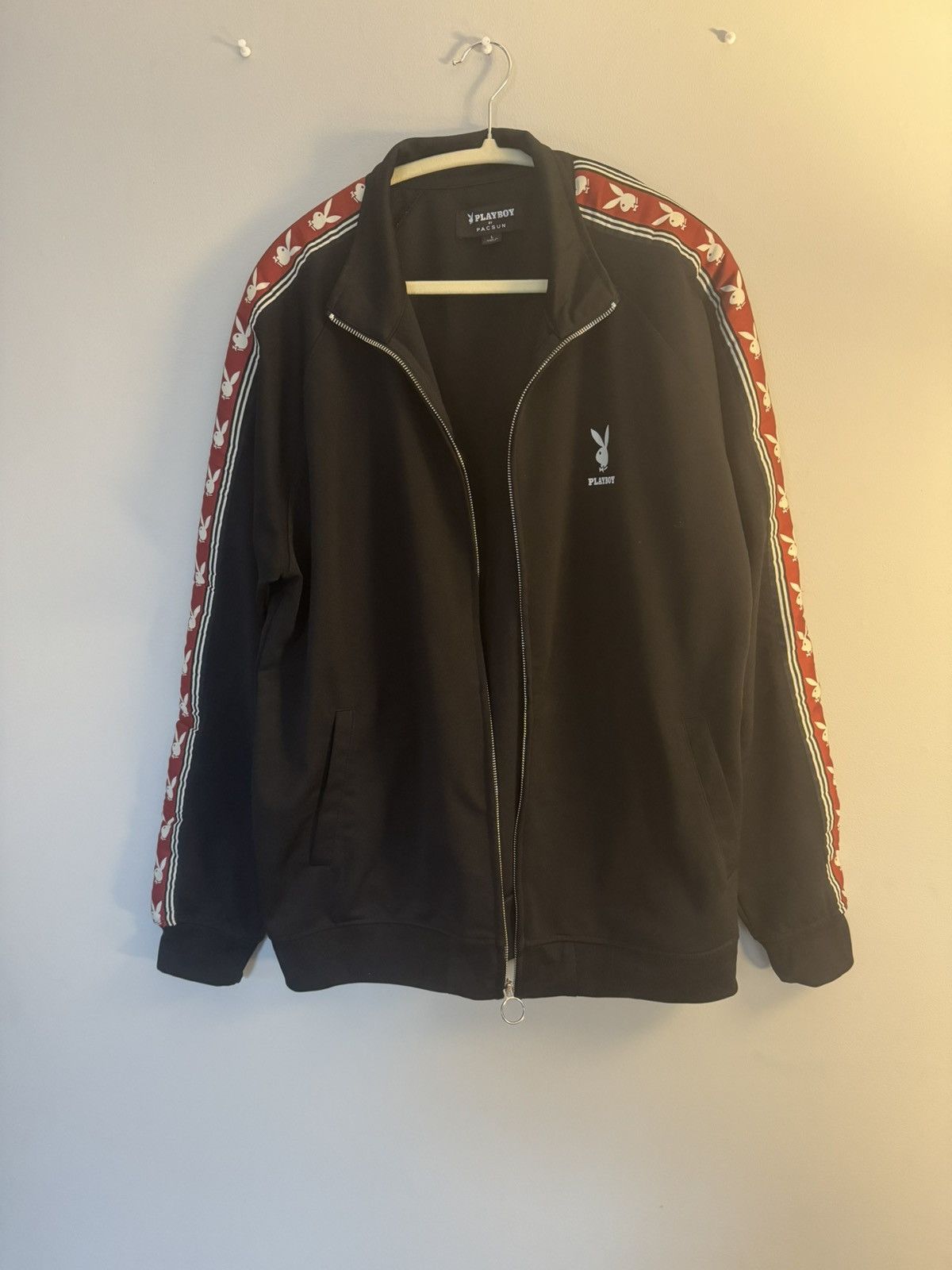 Pacsun × Playboy Playboy x Pacsun Tracktop Size US L / EU 52-54 / 3 - 3 Thumbnail