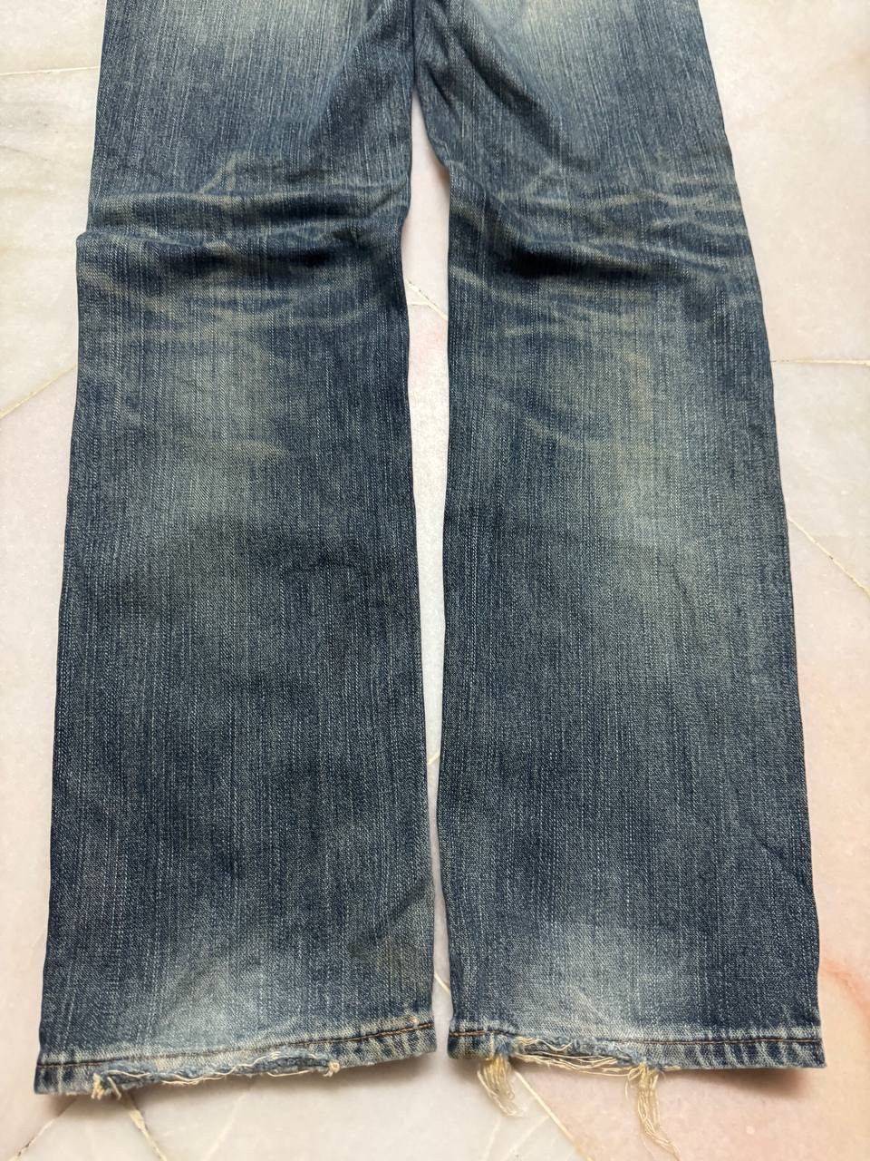 Wrangler VINTAGE WRANGLER FADED DISTRESSED BLUE JEANS Y2K Size US 29 - 17 Thumbnail