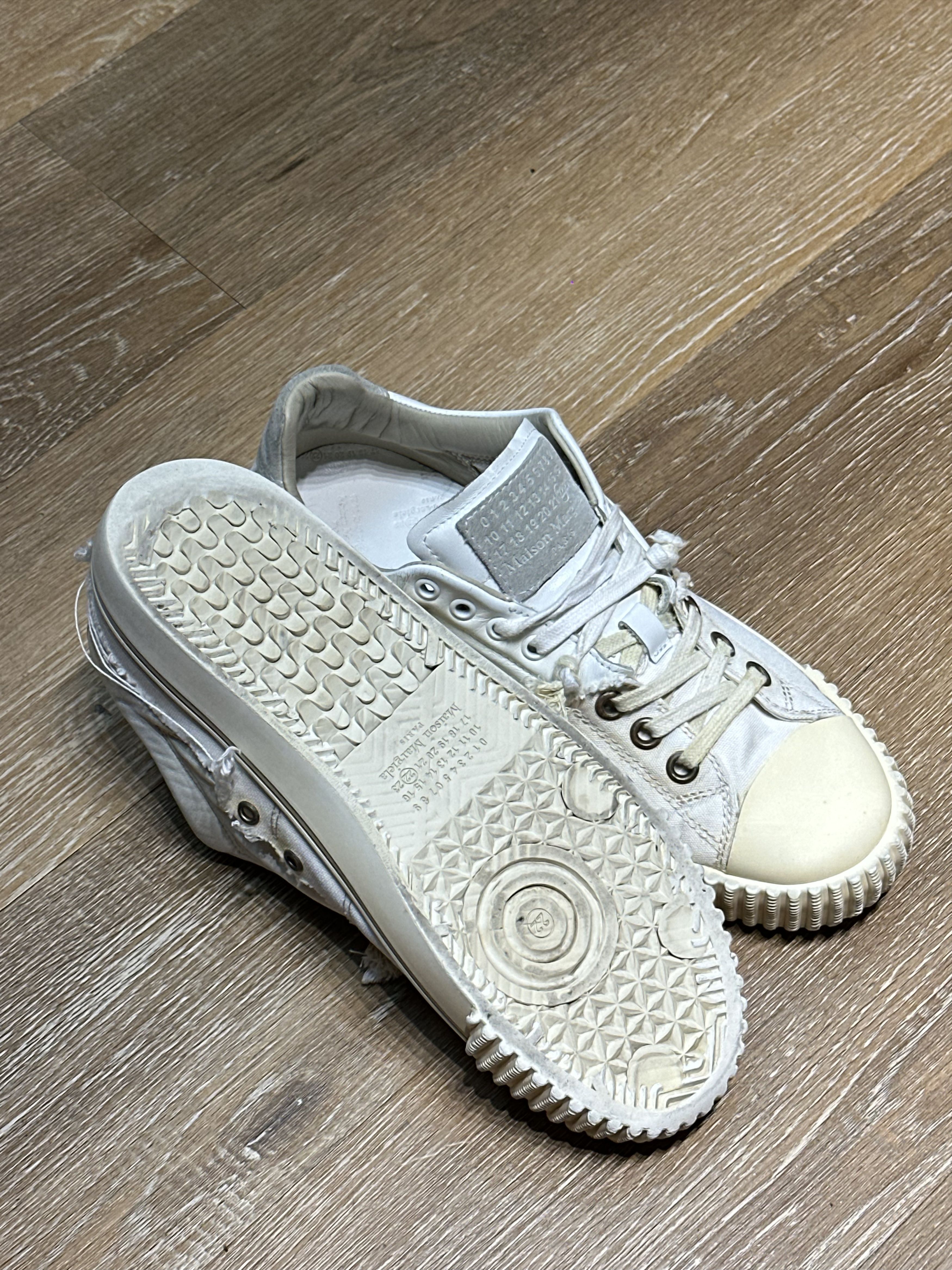 Maison Margiela Maison Margiela Evolution White Size US 8 / EU 41 - 14 Thumbnail