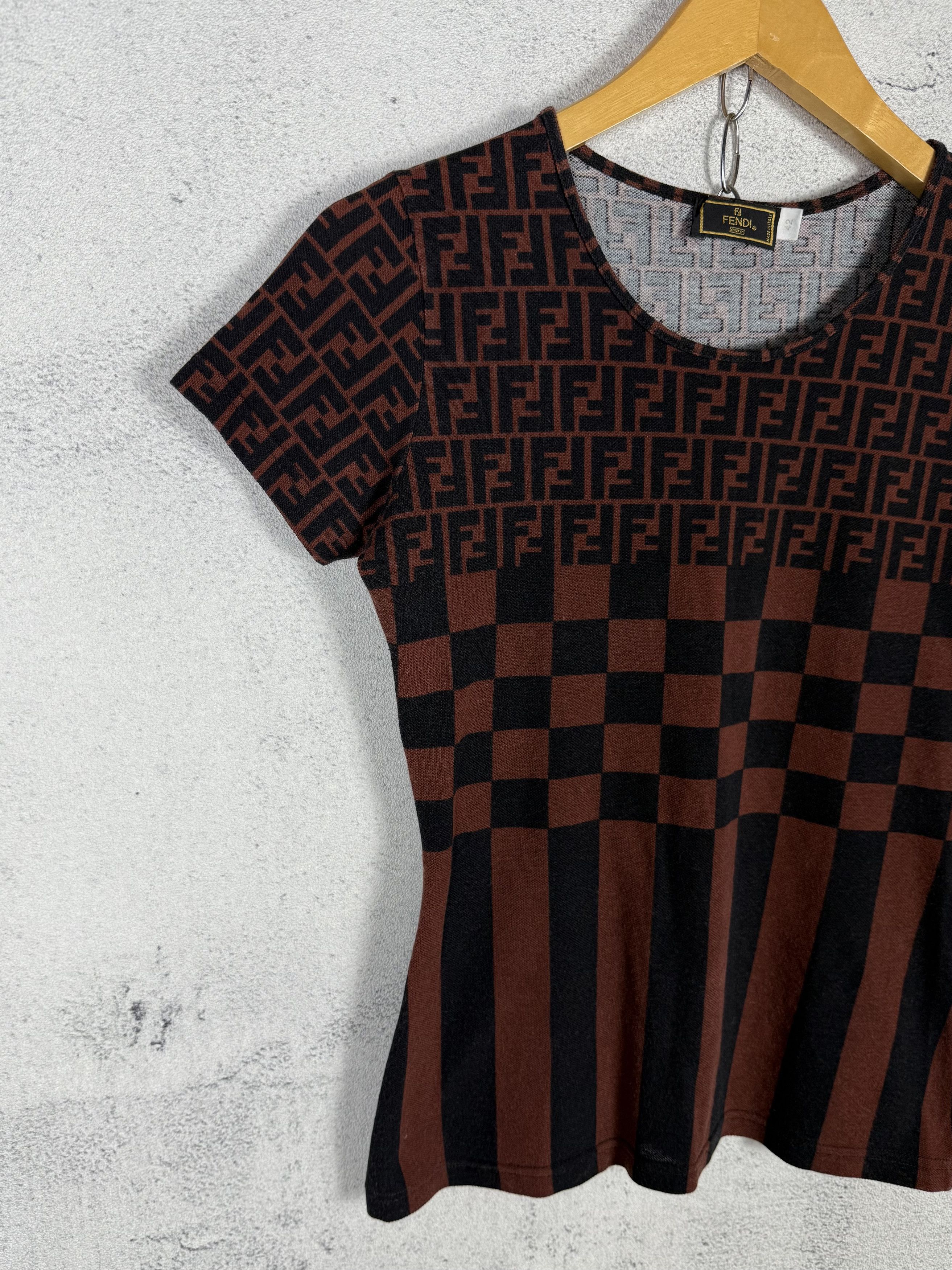 Fendi Vintage Fendi Monogram Top Size 42 Size M / US 6-8 / IT 42-44 - 4 Thumbnail