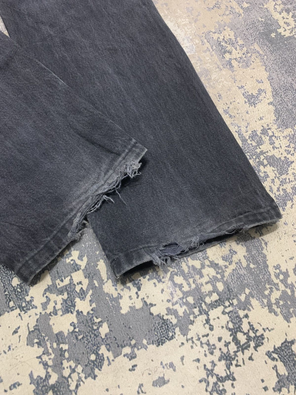 Levi's Vintage Levis 501 Levis Super Black Faded Jeans W32 Size US 32 / EU 48 - 10 Thumbnail