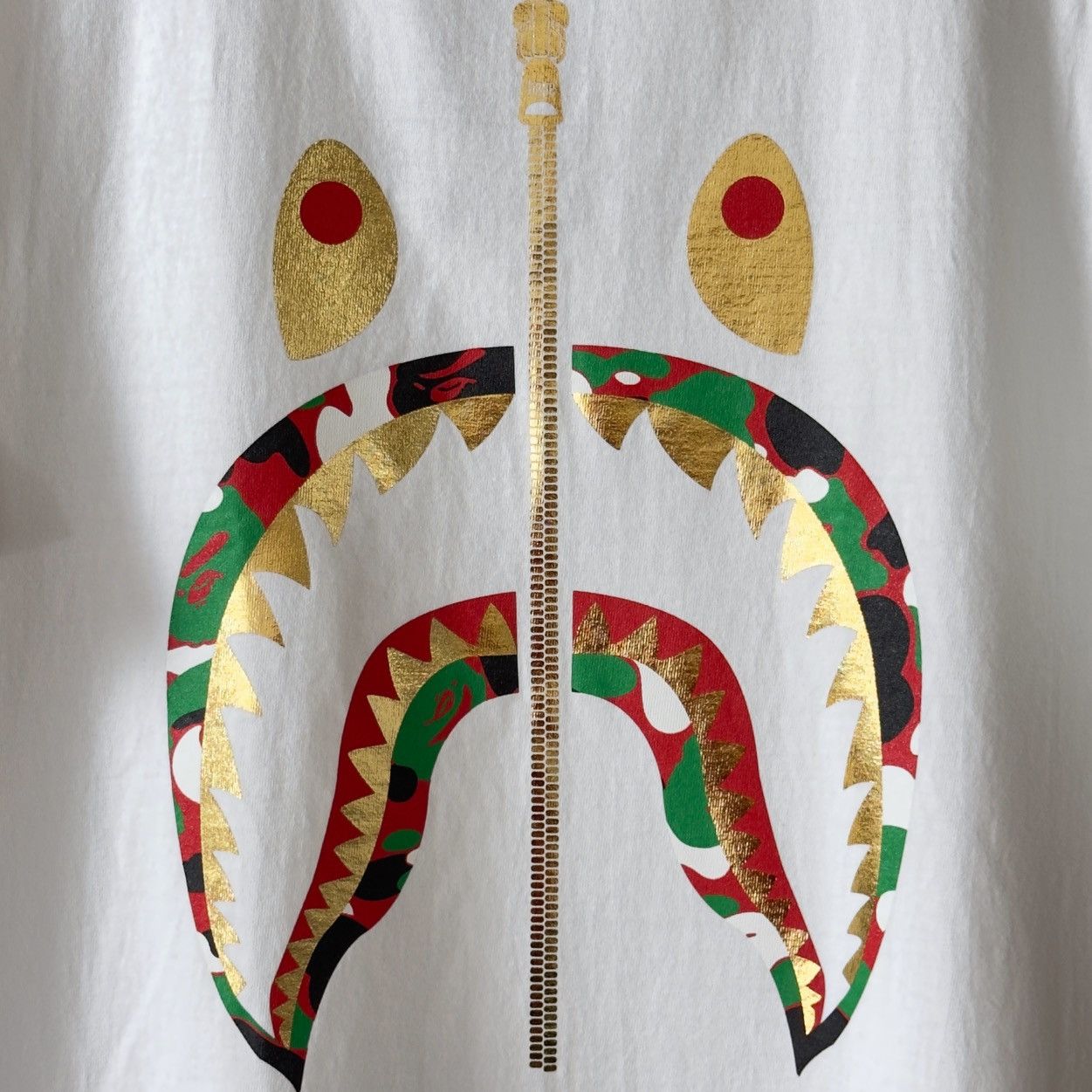 Bape Bape Shark 4th Anniversary Dubai Tee White 2023 Size US L / EU 52-54 / 3 - 4 Thumbnail
