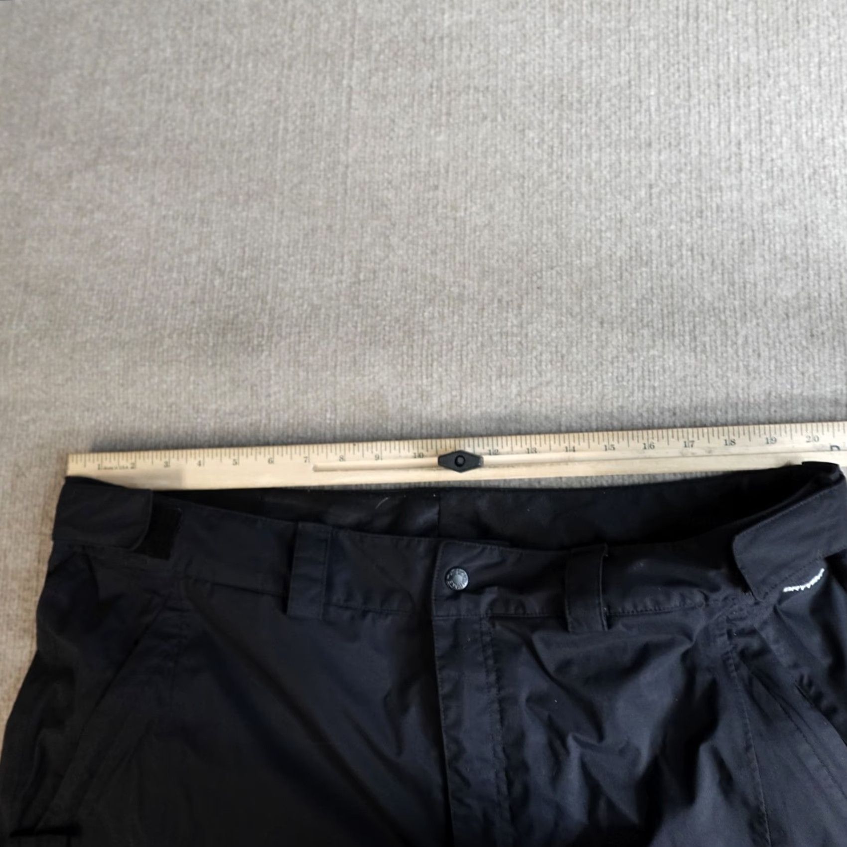 The North Face VINTAGE The North Face Pants 2XL Black NF0a5abv Mens Regular 30in Straight Zip Nylon Logo Seasonal Winter Spring Summer Travel Casual} Size US 39 - 6 Thumbnail