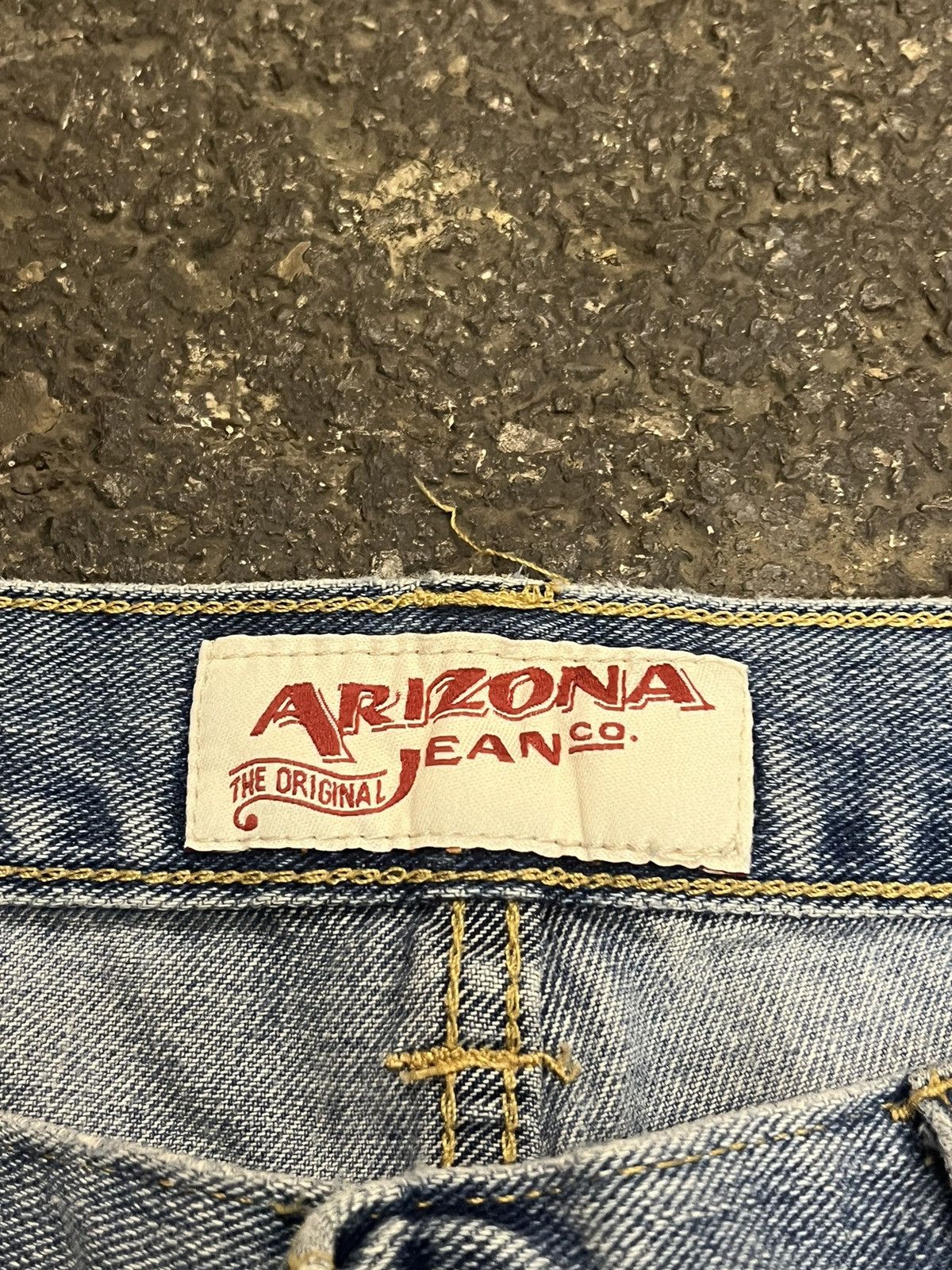 Vintage Jorts baggy fit y2k lightwash skater hype rare hip hop Size US 34 / EU 50 - 5 Thumbnail
