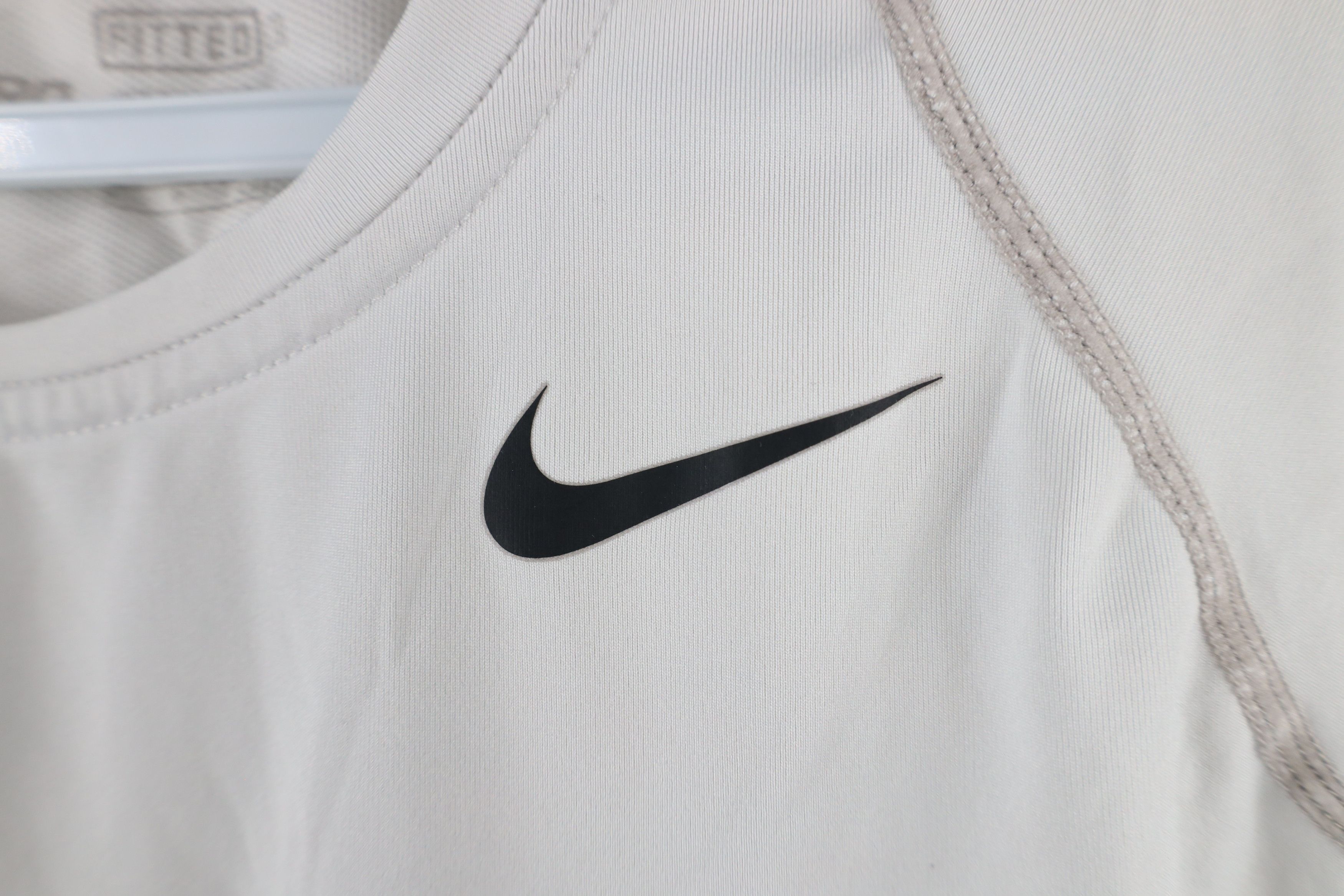 Nike × Vintage Nike Pro Compression Short Sleeve Training Gym T-Shirt White Size US S / EU 44-46 / 1 - 4 Thumbnail