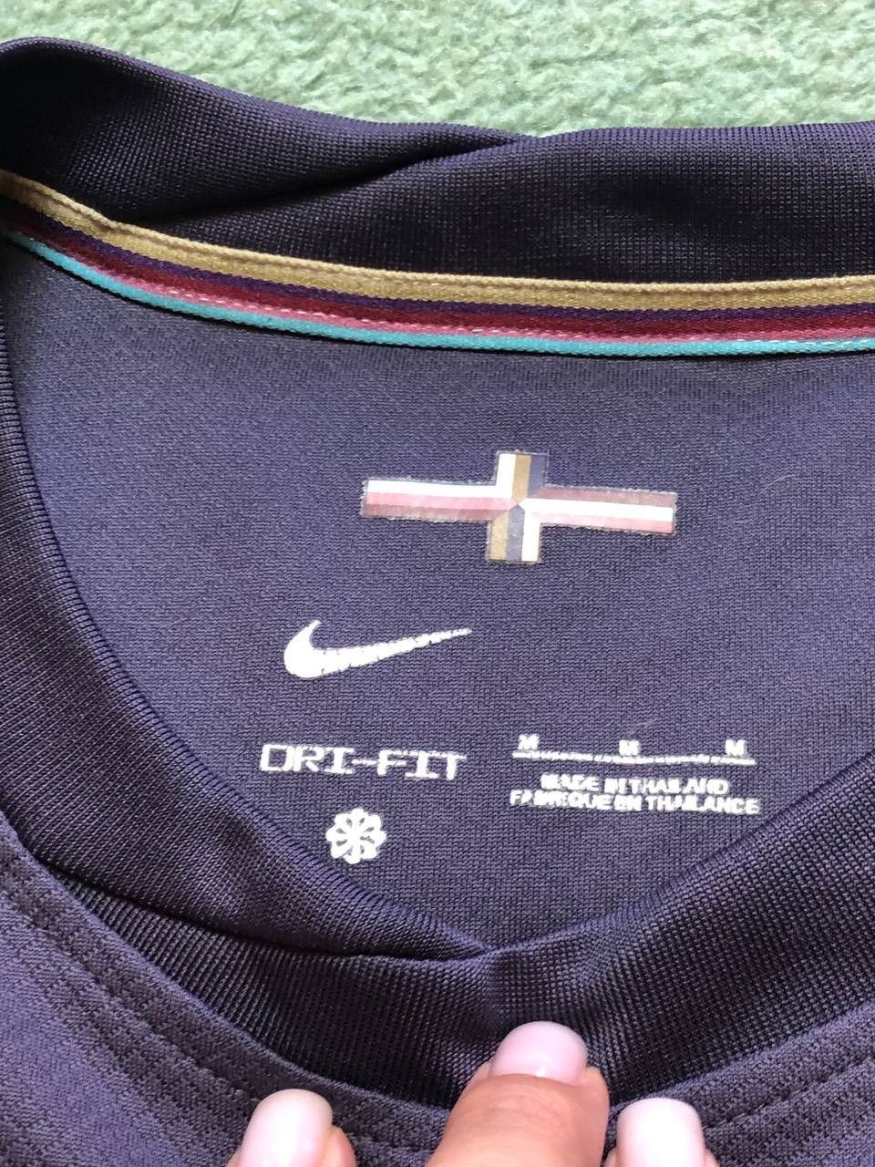 Nike Vintage Nike football England T-Shirt Y2K logo Jerseys Size US M / EU 48-50 / 2 - 2 Thumbnail