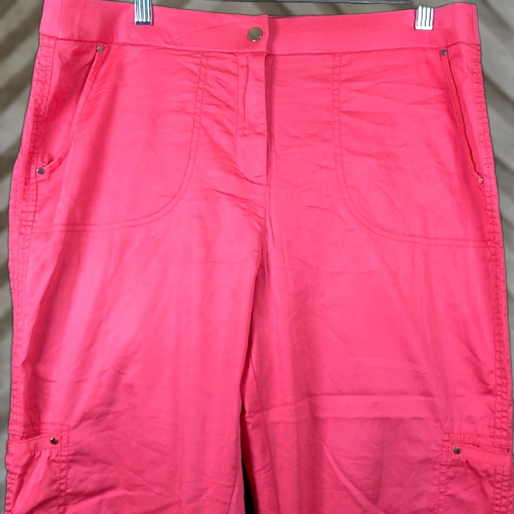 Vintage Chicos Womens Pants Red High Rise Cropped Stretch 1.5 M Cropped Front Flat Front Zip Button Pockets Casual Workwear 34 in Inseam 27 in Regular Size 24" / US 00 / IT 34 - 1 Thumbnail