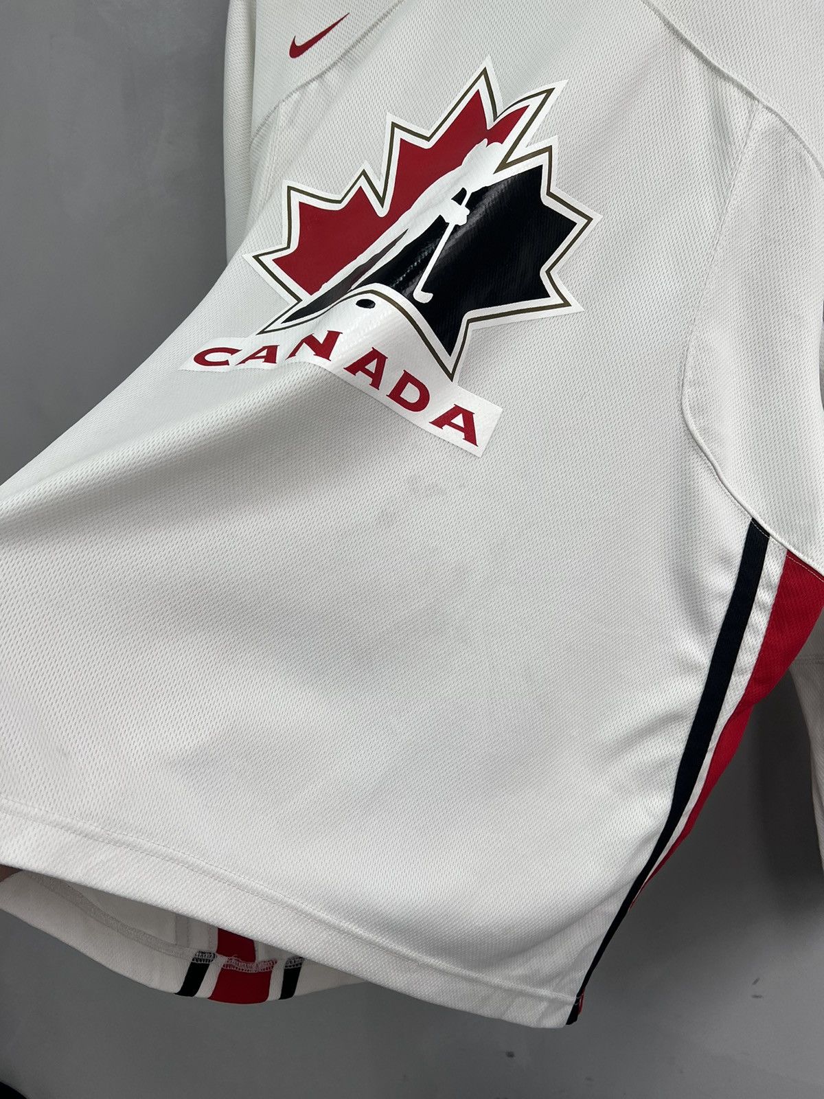 NHL × Vintage Team 2000s Canada Hockey Longsleeve Jersey Tee Size US XL / EU 56 / 4 - 5 Thumbnail