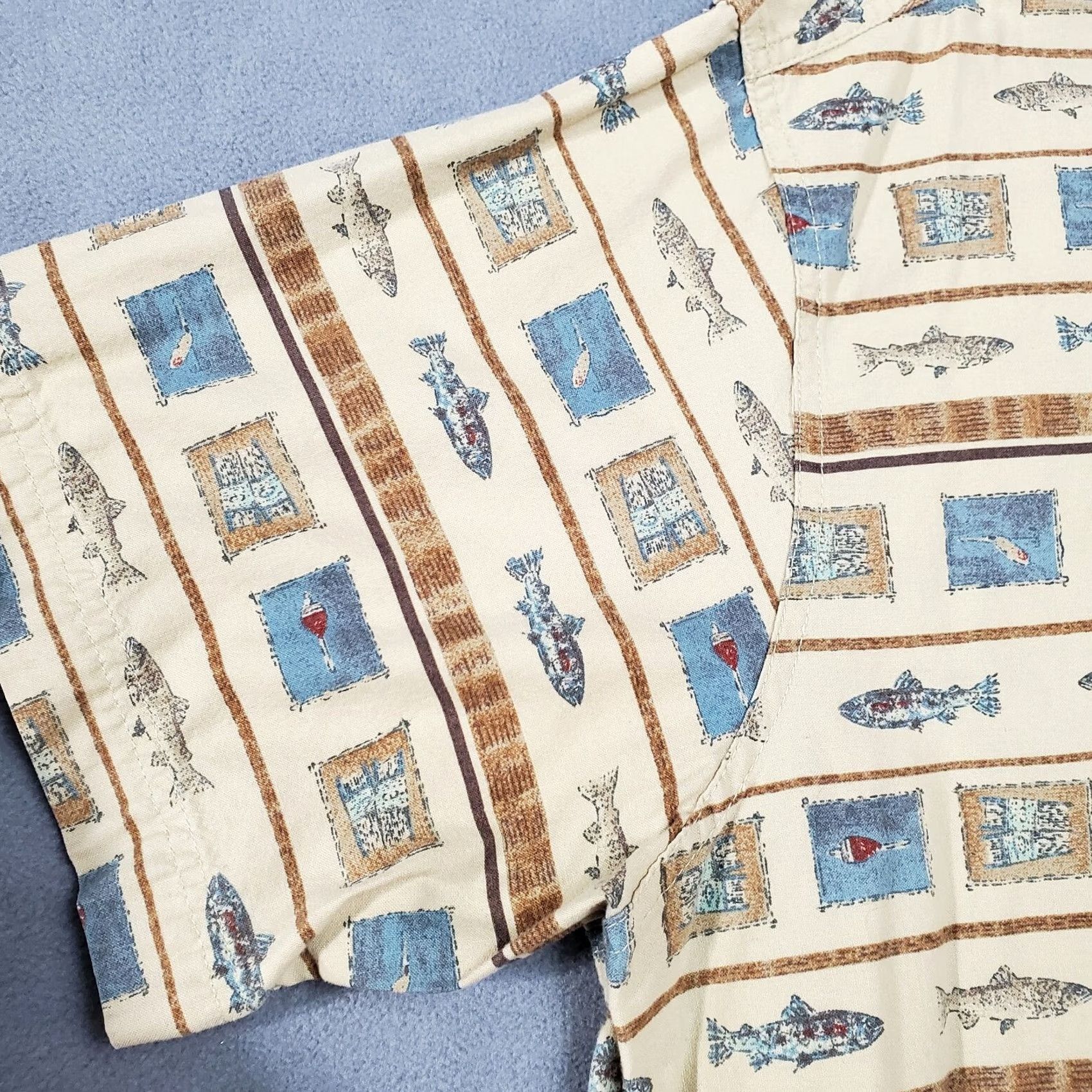 Vintage Woolrich Shirt Mens 2XL Beige Fish Lures All Over Print Fishing Short Sleeve Button-Up Collared Casual Outdoors Mens Size US XXL / EU 58 / 5 - 2 Thumbnail