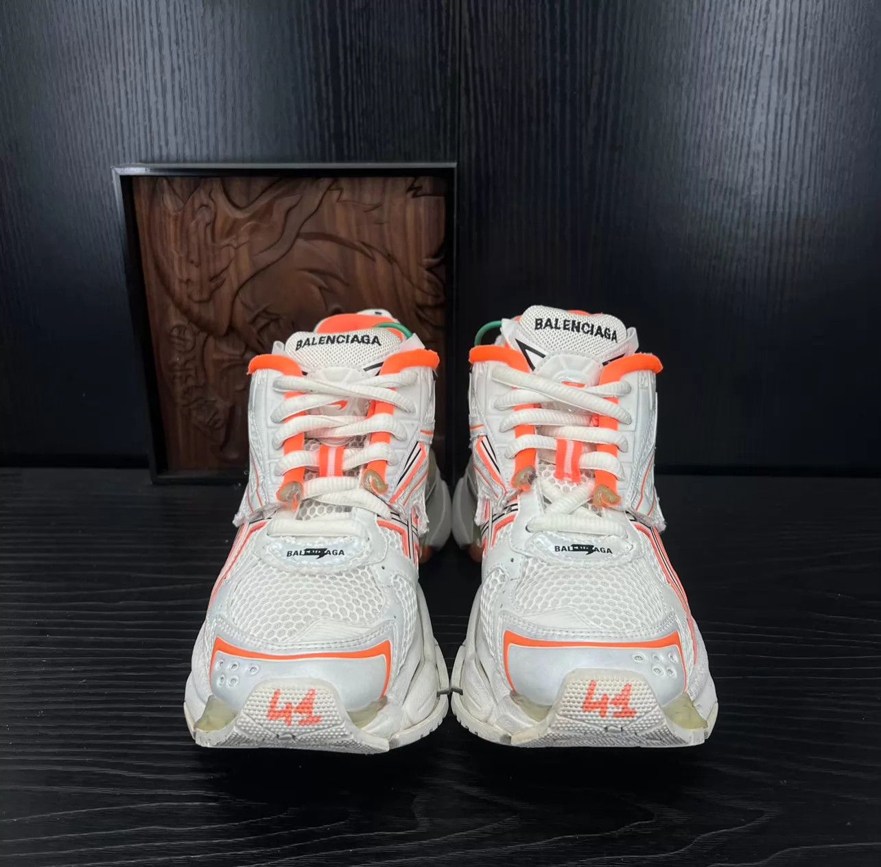 Balenciaga Balenciaga Runner Distressed White Orange 41 Size US 8 / EU 41 - 7 Thumbnail