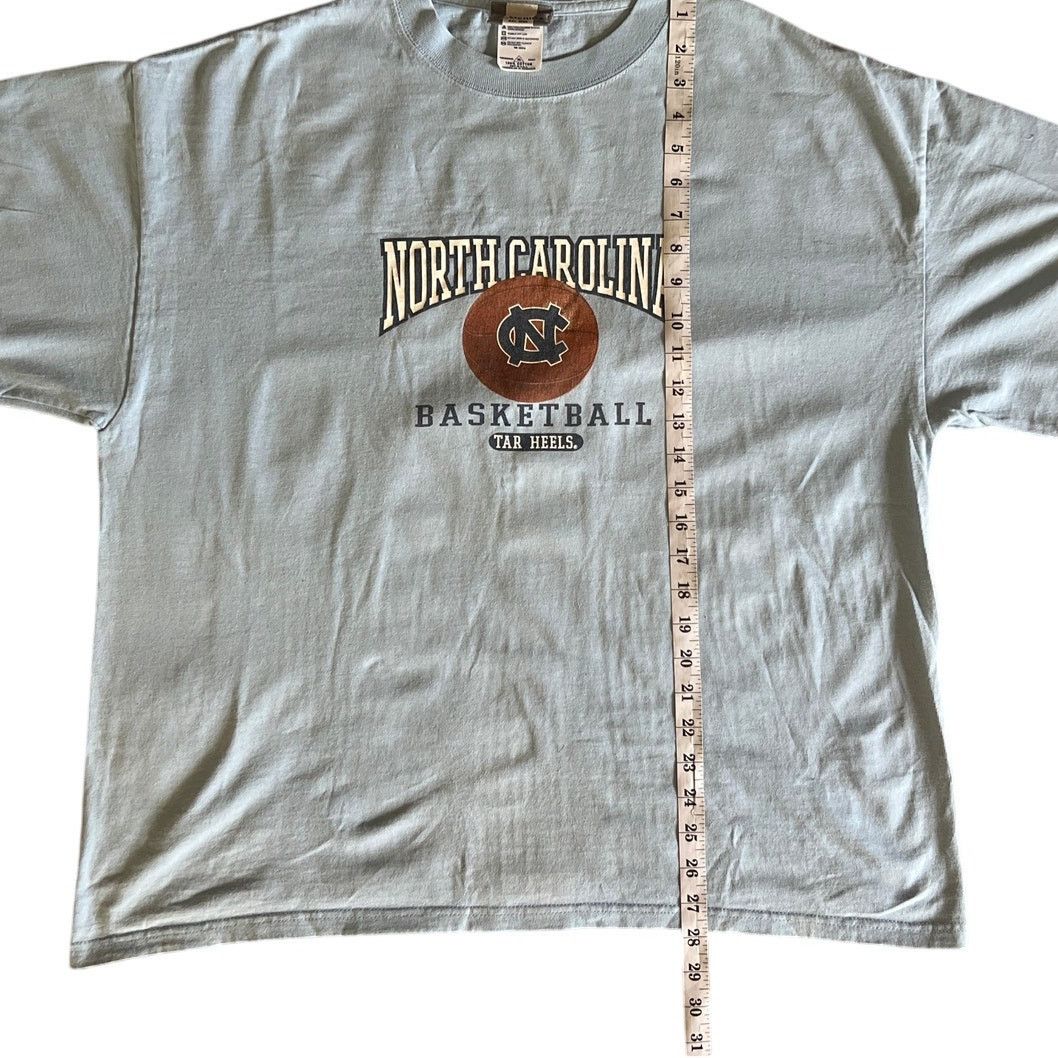 Other North Carolina Tar Heels Basketball T-Shirt Size XL Size US XL / EU 56 / 4 - 3 Thumbnail