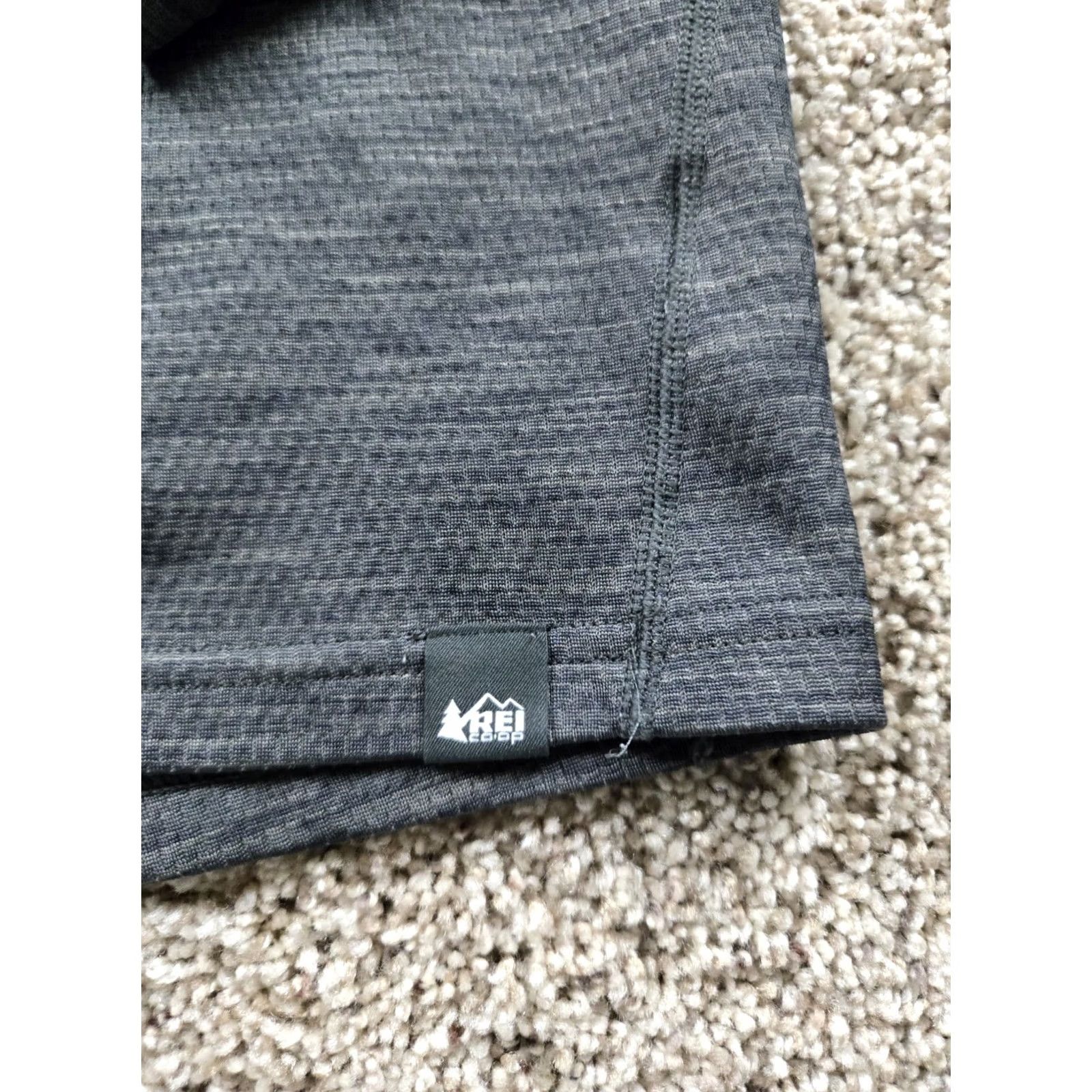 Vintage REI Shirt Mens Medium Gray 1/4 Zip Pullover Long Sleeve Athletic Hiking Stretch Size US M / EU 48-50 / 2 - 3 Thumbnail