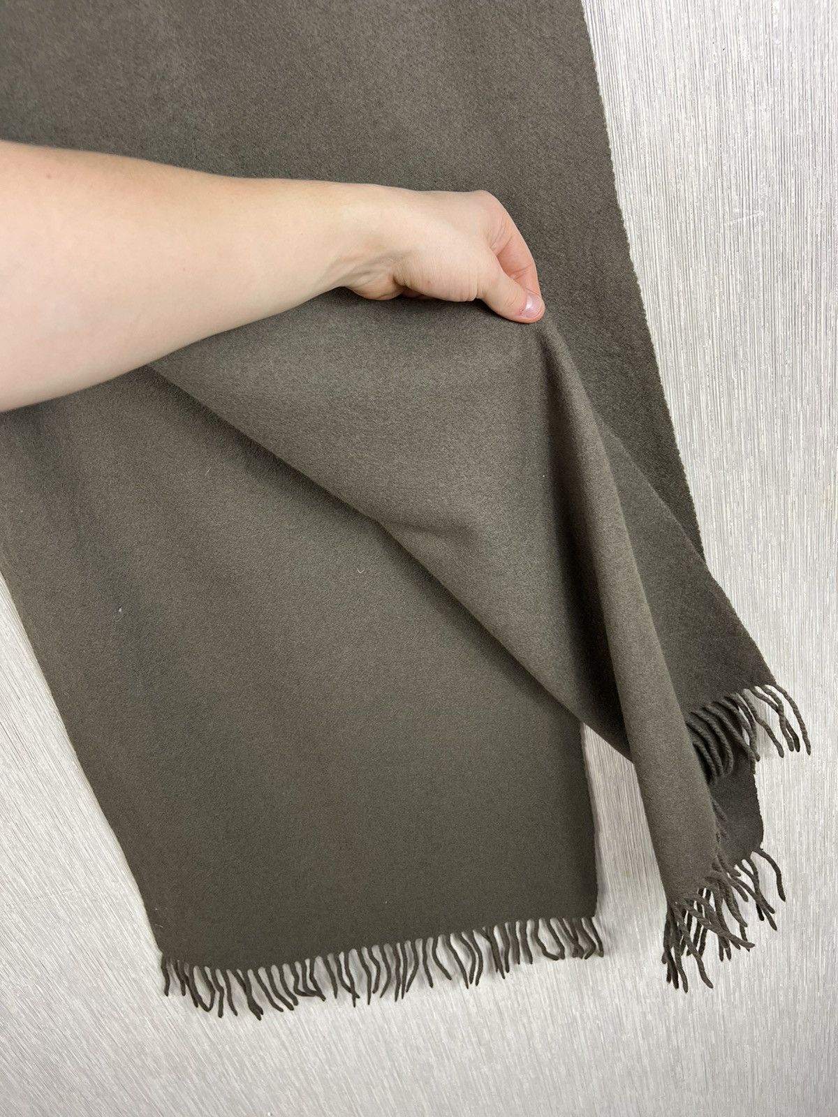 Designer × Filippa K Filippa K basic wool cashmere classic scarf Size ONE SIZE - 9 Thumbnail