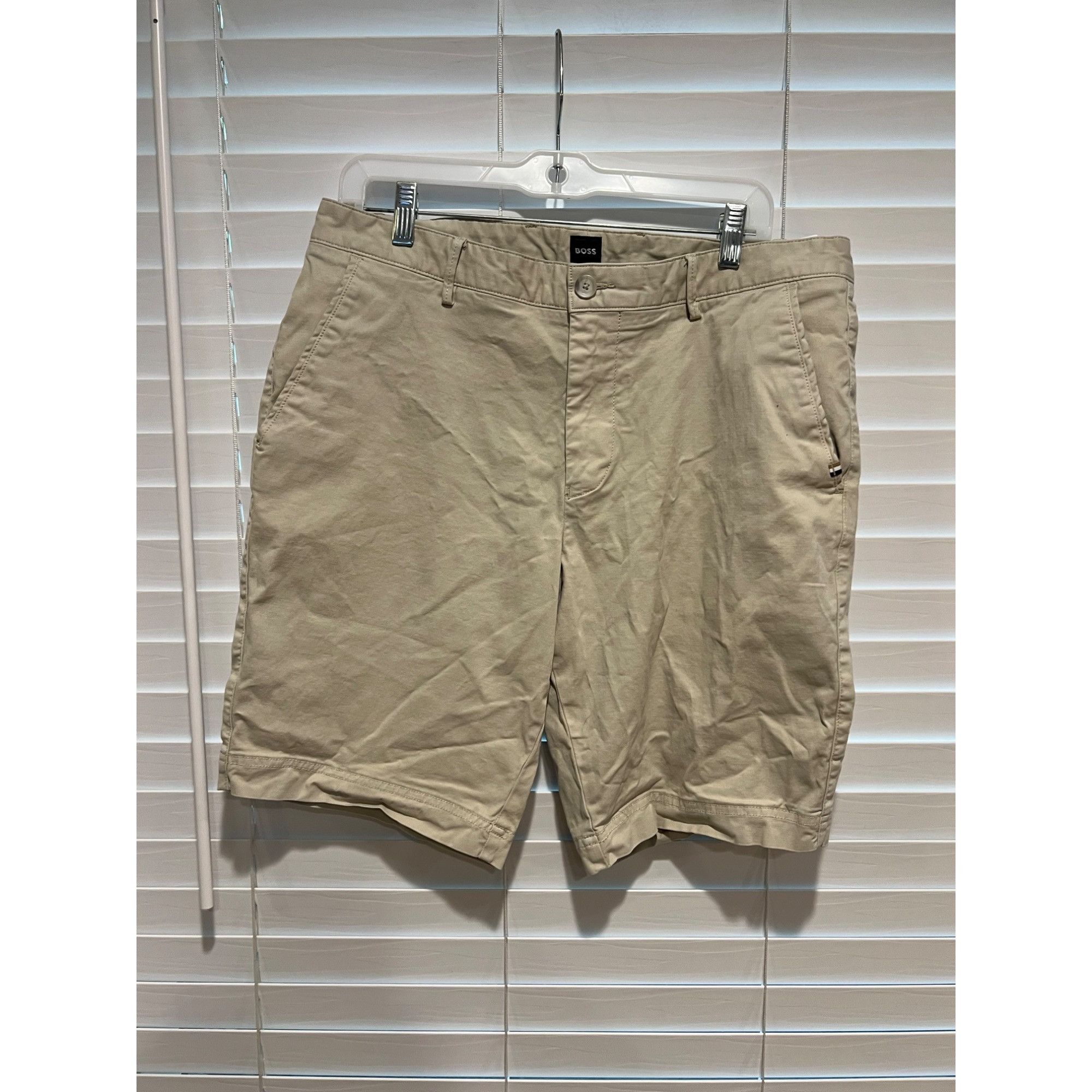 Hugo Boss Hugo Boss Mens Shorts - Size 34 Size US 34 / EU 50 - 1 Thumbnail