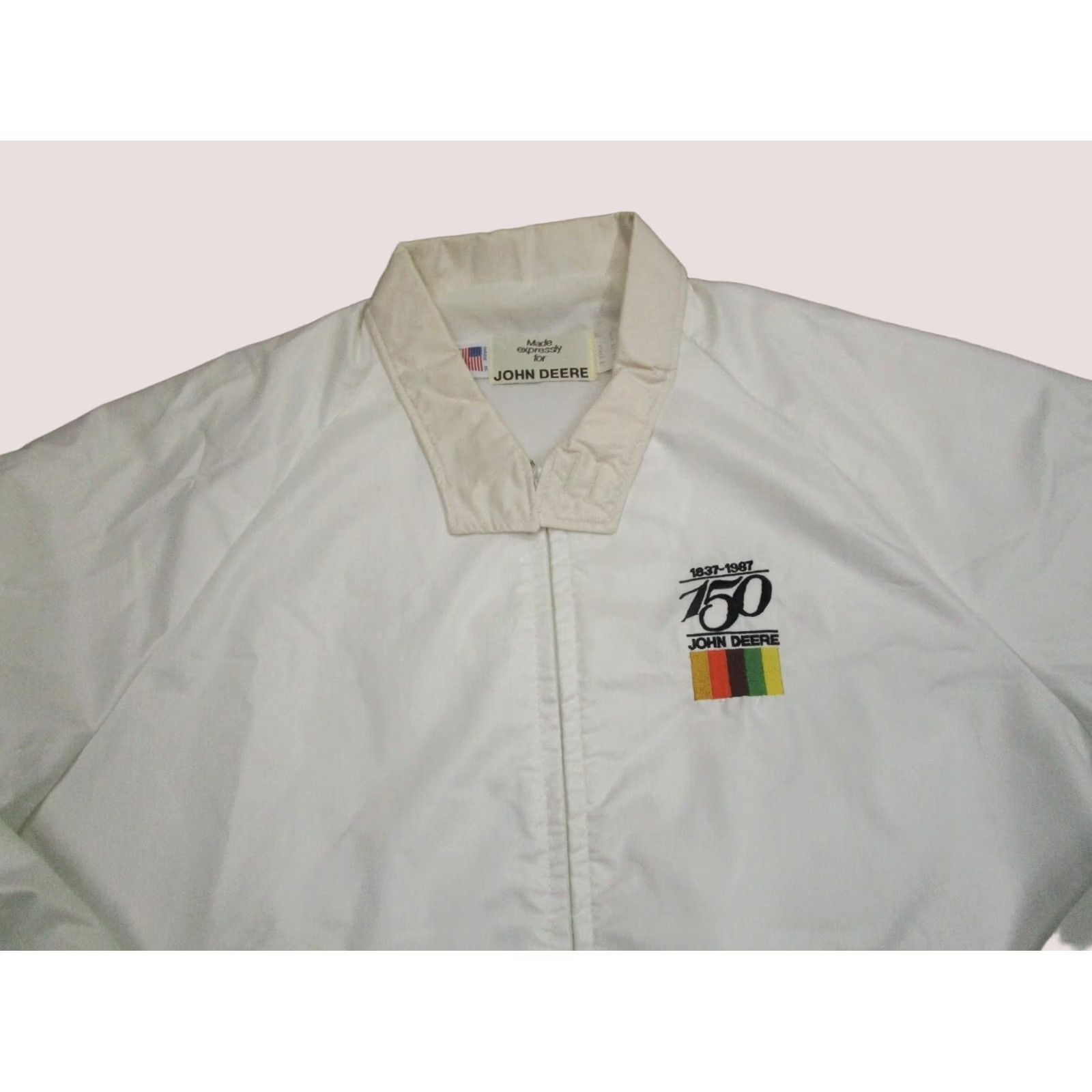 John Deere VINTAGE John Deere Windbreaker Jacket Mens XL White USA 80s Windbreaker Logo Pockets All Seasons Full Zip Lightweight Size US XL / EU 56 / 4 - 1 Thumbnail