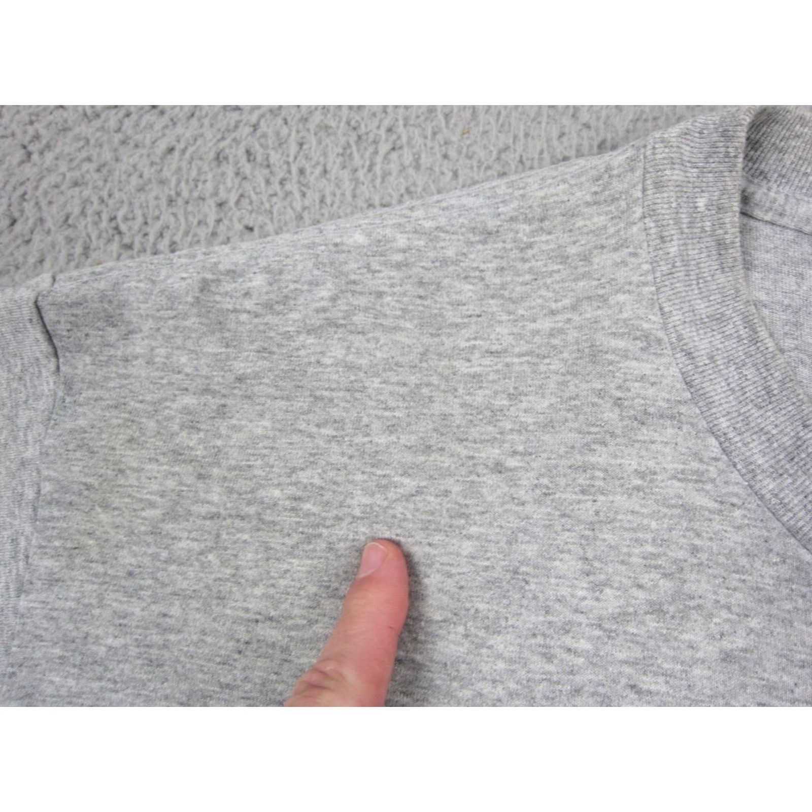 Fruit Of The Loom Vintage Fruit of the Loom Beer Shirt Mens XL Gray Graphic Print 90s Funny Embroidery Crew Neck Short Sleeve T-Shirt Size US XL / EU 56 / 4 - 7 Thumbnail