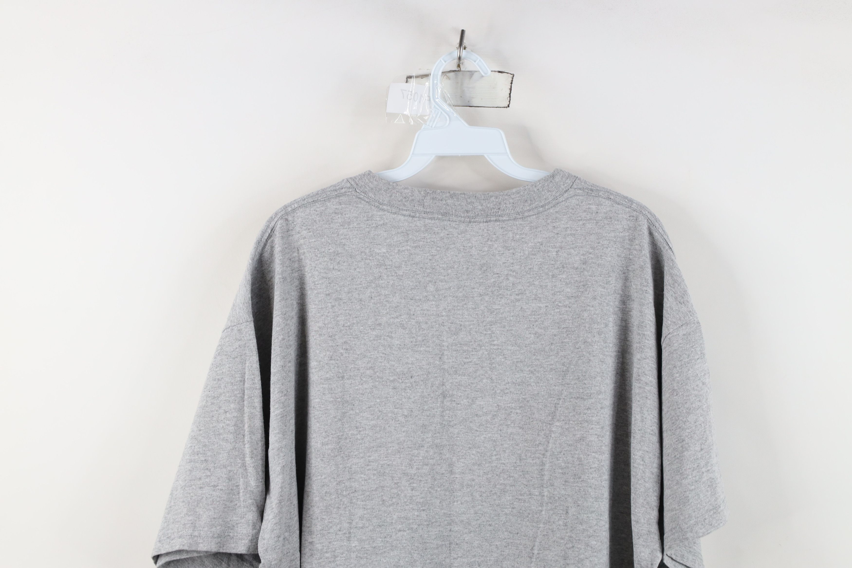 Vintage Vintage 90s Streetwear Fit Short Sleeve T-Shirt Heather Gray Size US XL / EU 56 / 4 - 10 Thumbnail