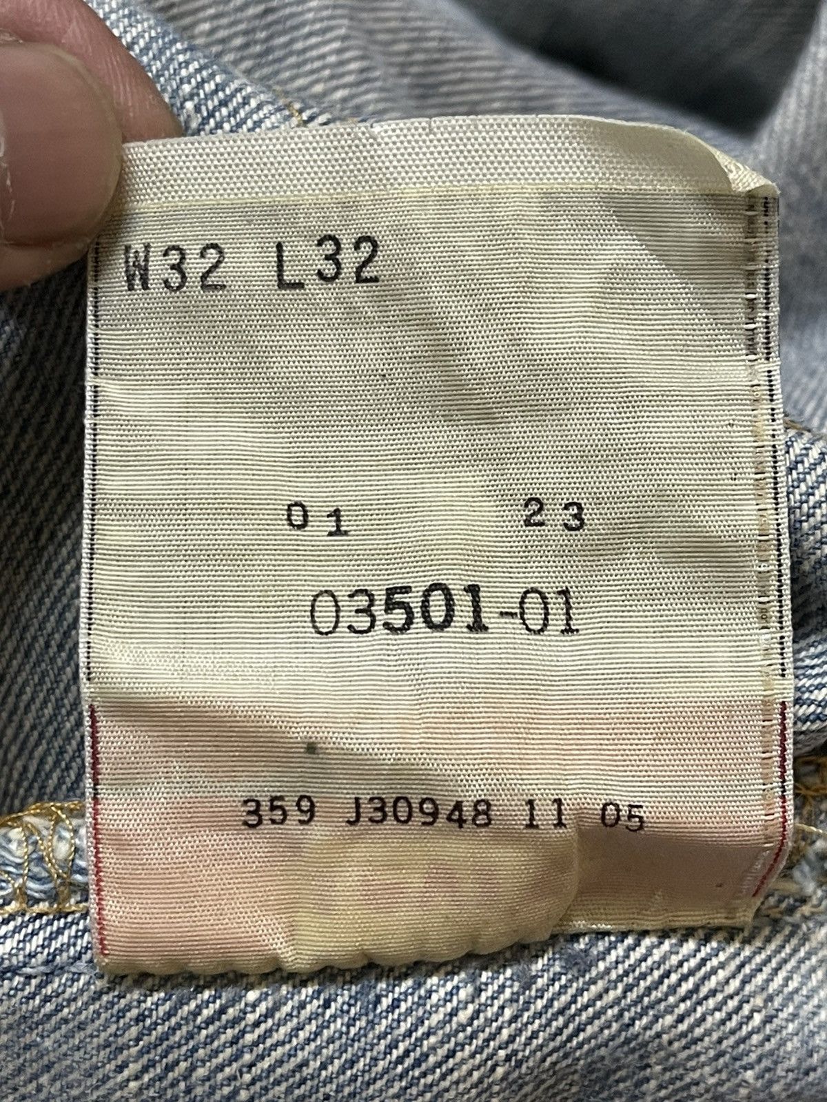 Levi's Vintage 90s Levis 501 Light Blue Faded Wash Distress Loose Size US 32 / EU 48 - 11 Thumbnail