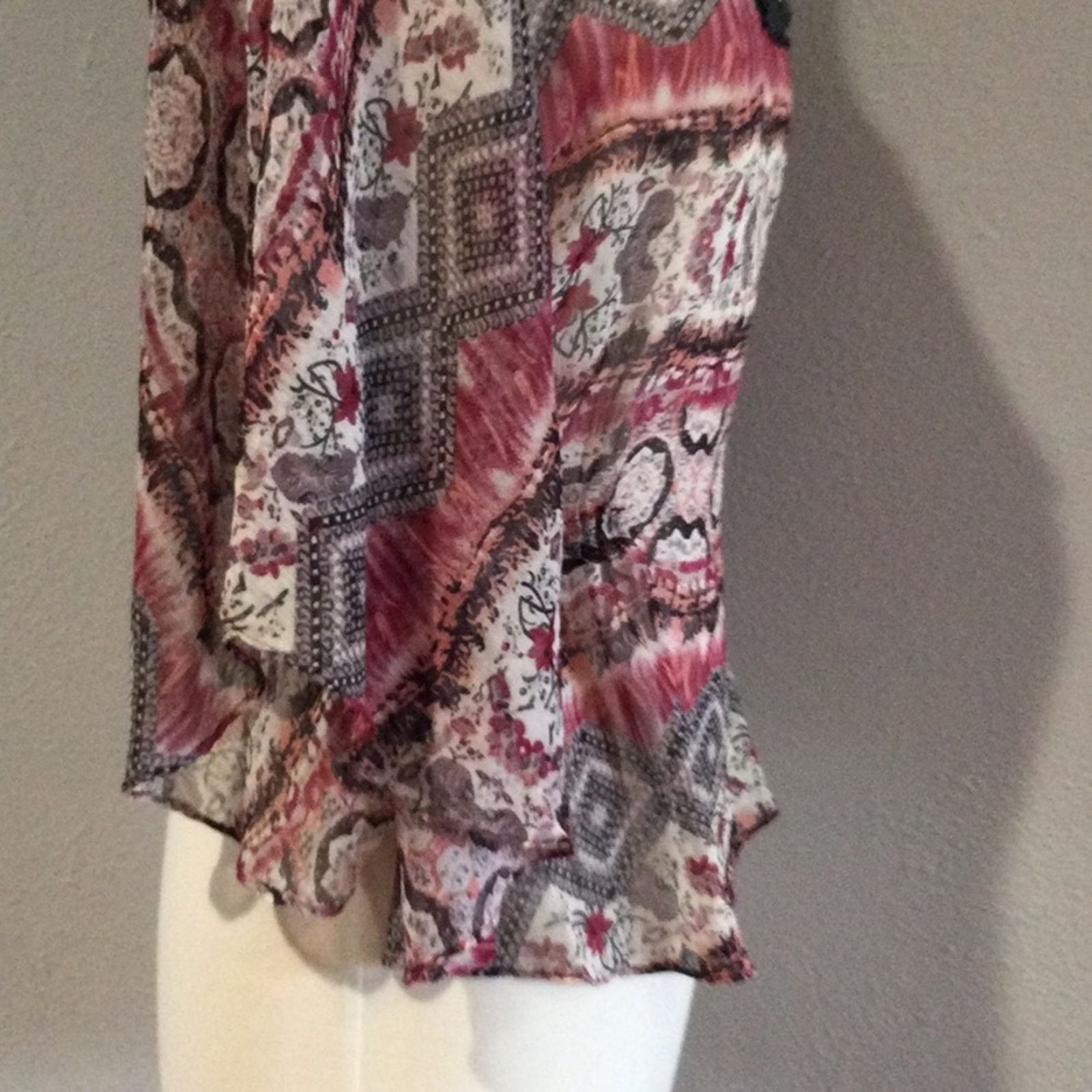Other Love Potion Multicolor Sheer Flutter Sleeve Top Size M Size M / US 6-8 / IT 42-44 - 8 Thumbnail