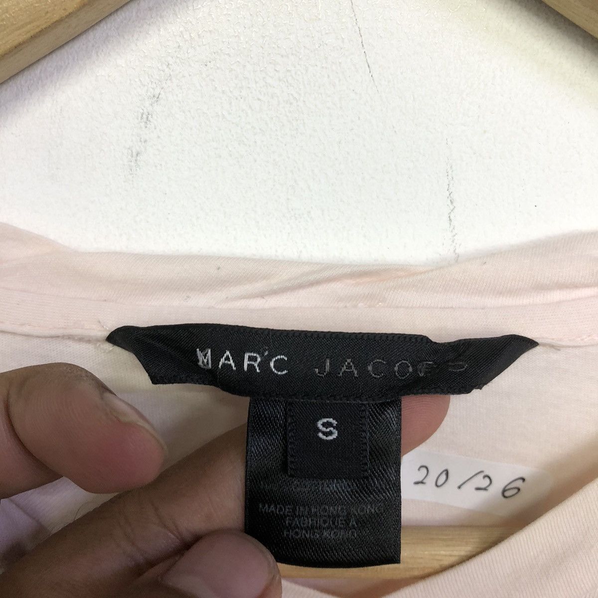 Designer × Marc Jacobs Marc Jacobs Plain Pocket Minimalist Tshirt Size US S / EU 44-46 / 1 - 11 Thumbnail