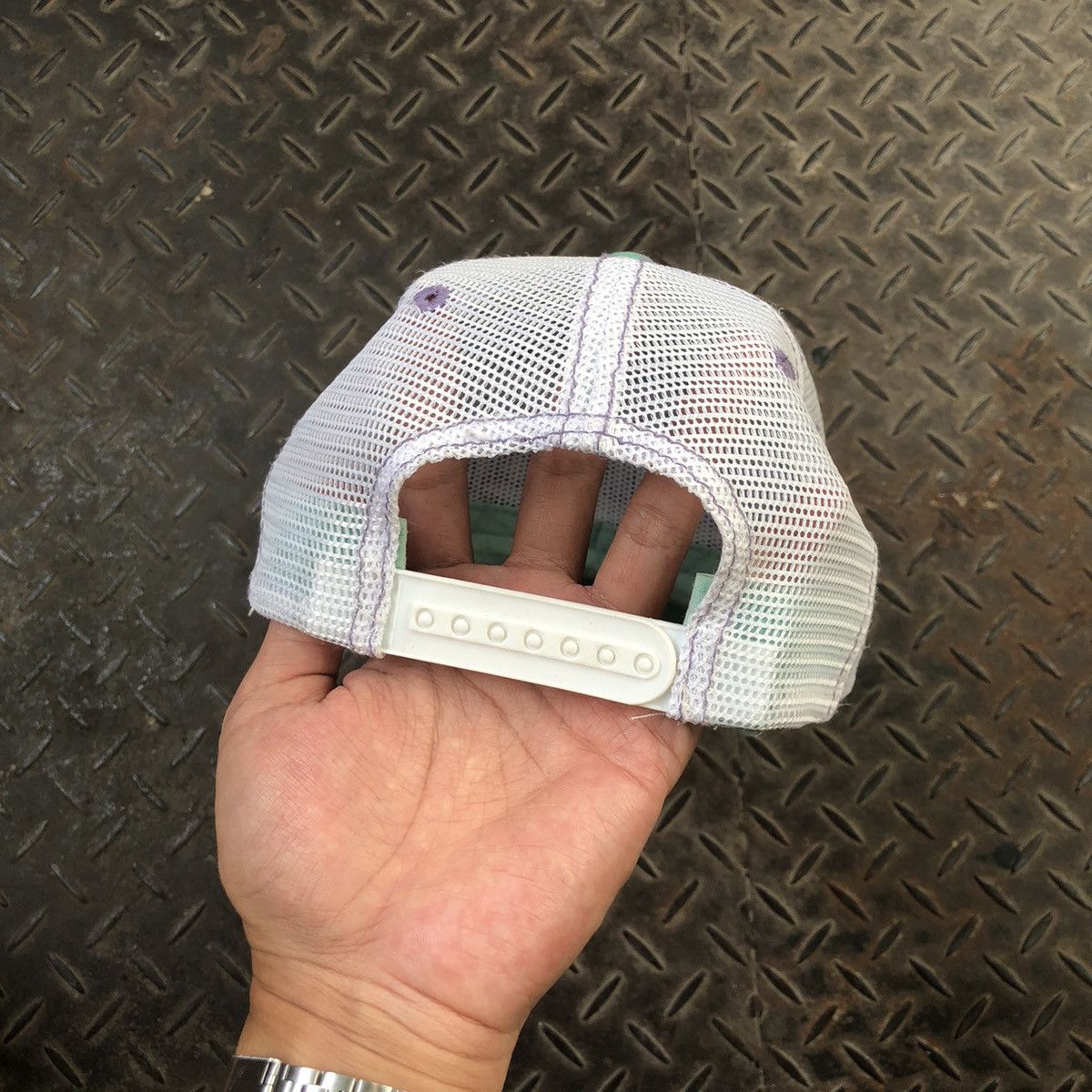 Vintage 🚫 SOLD 🚫 Vintage Von Dutch Distressed Trucker Hat Size ONE SIZE - 7 Thumbnail
