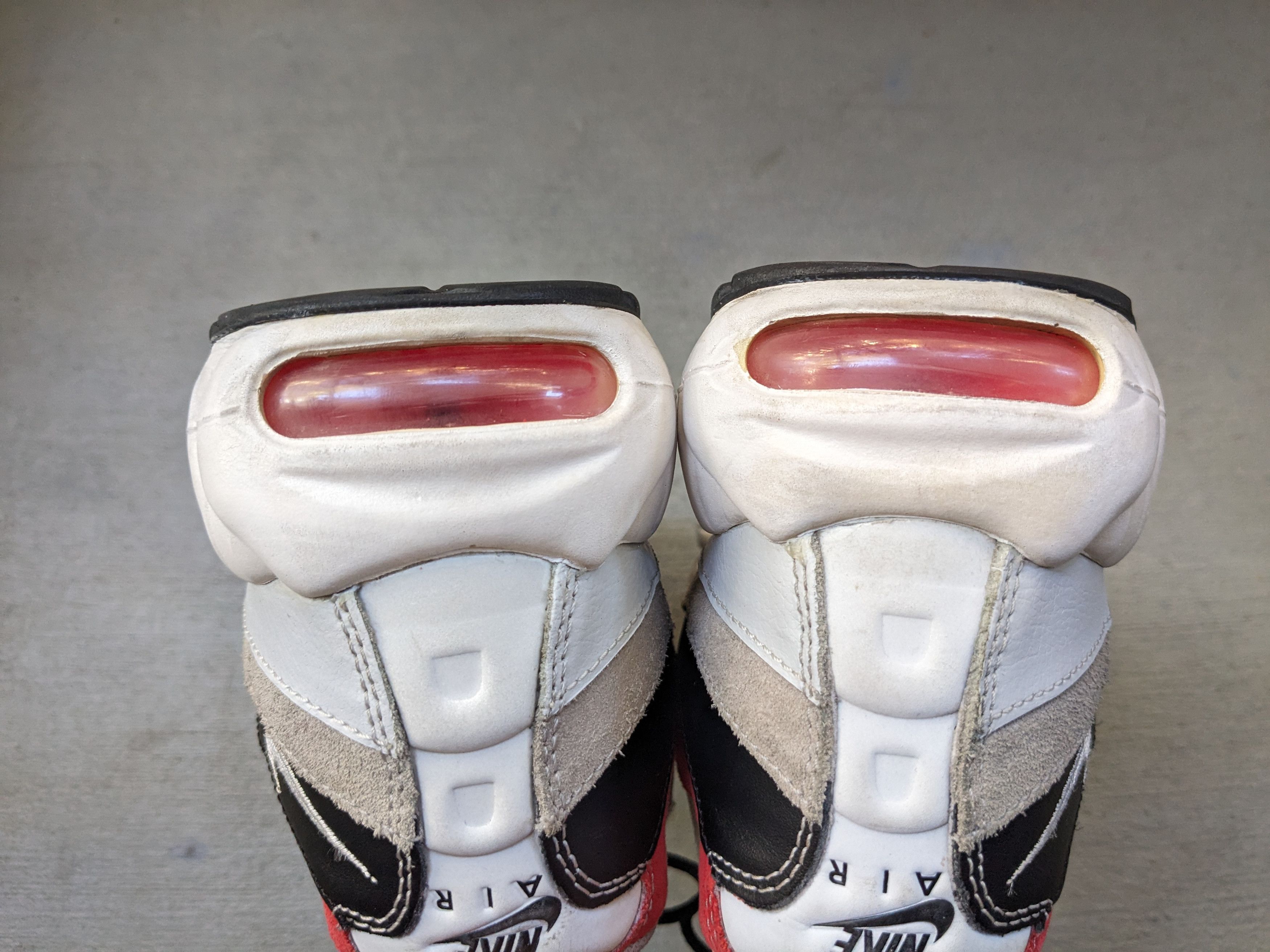 Nike Nike Air Max 95 White Red Gray 11.5 749766-601 Size US 11.5 / EU 44-45 - 13 Thumbnail