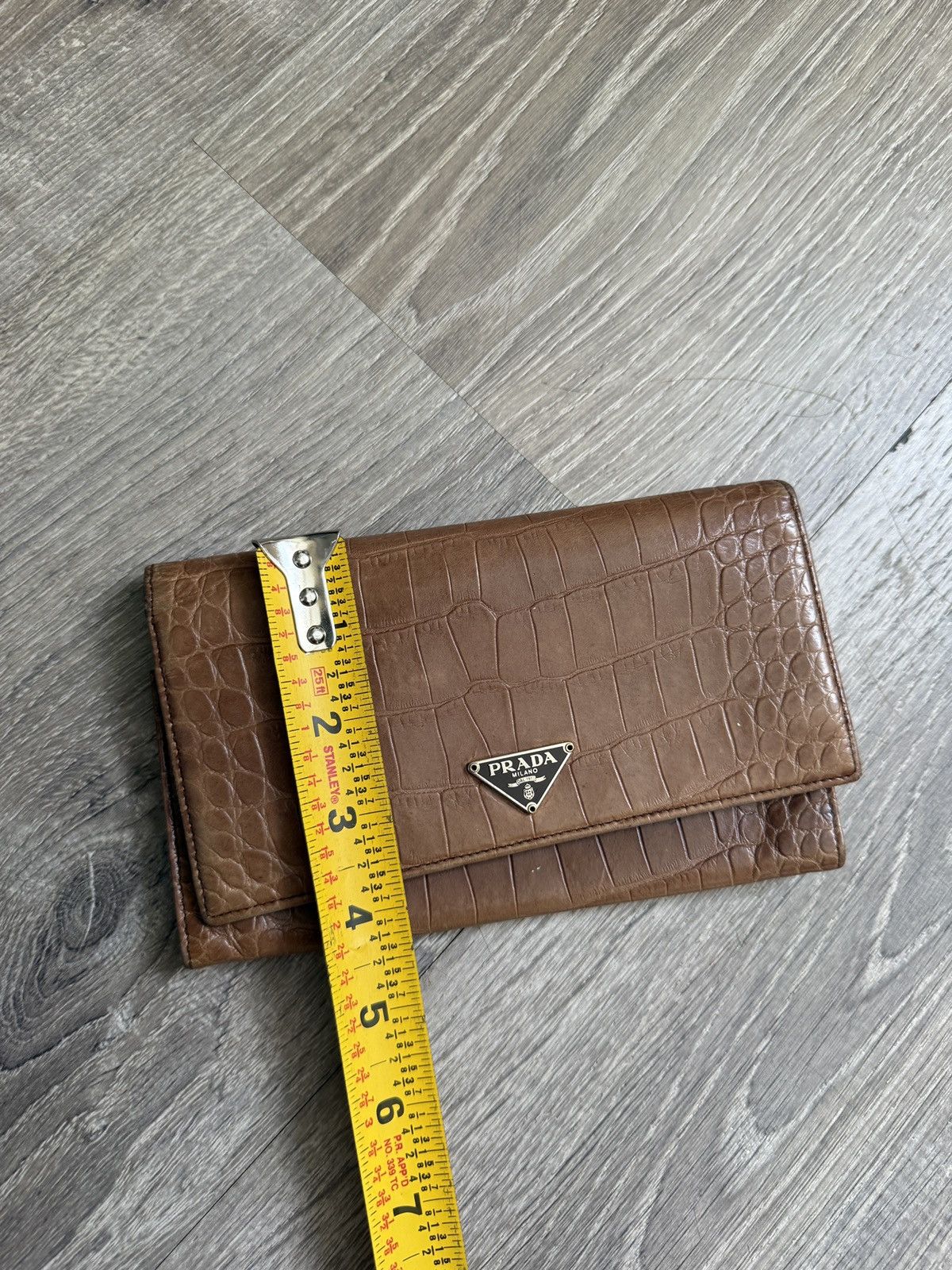Prada Vintage Prada Crocodile Wallet Size ONE SIZE - 10 Thumbnail