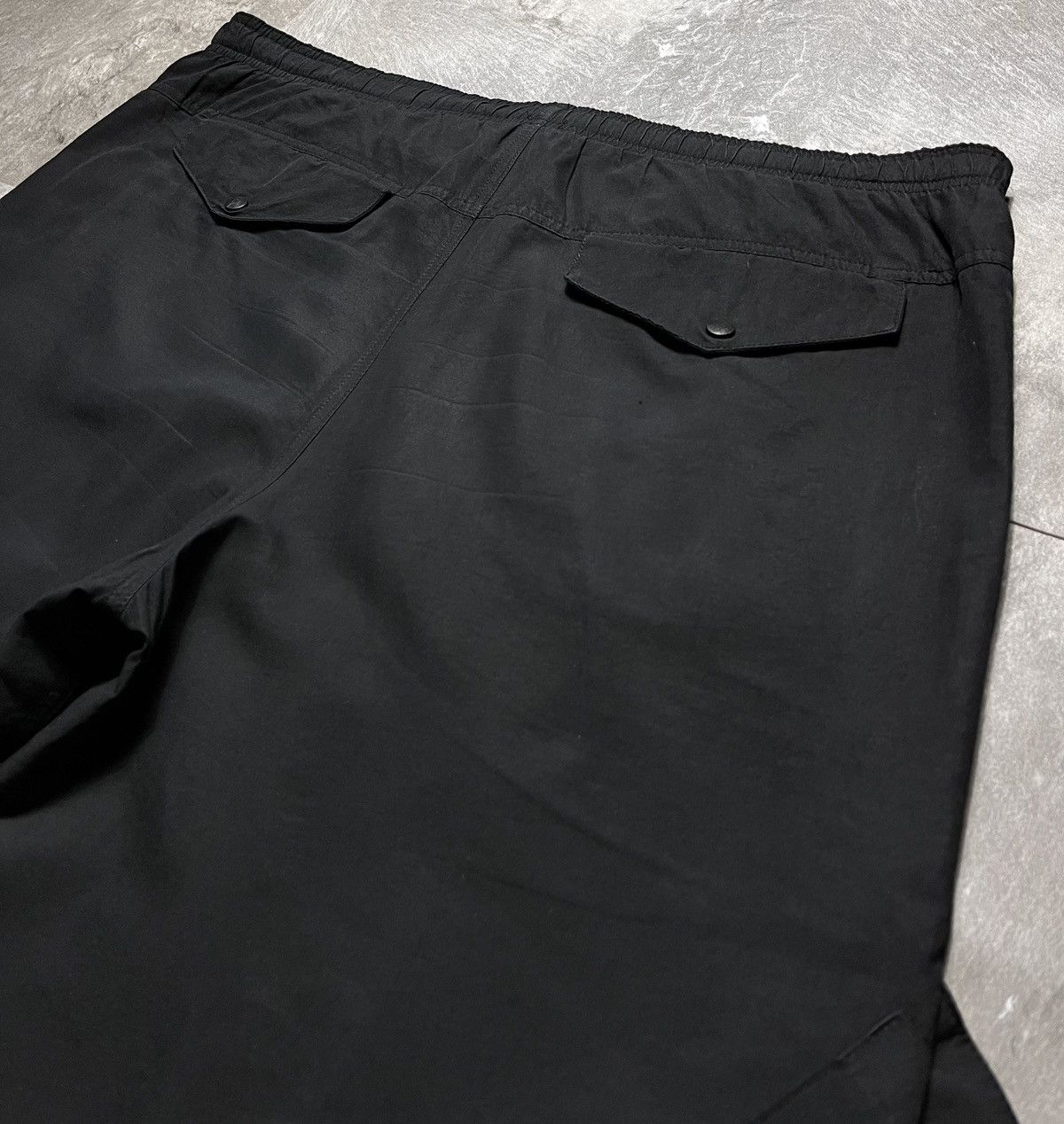 Nike Vintage Nike Track Pants Cargo Nylon Swoosh Baggy Size US 34 / EU 50 - 11 Thumbnail