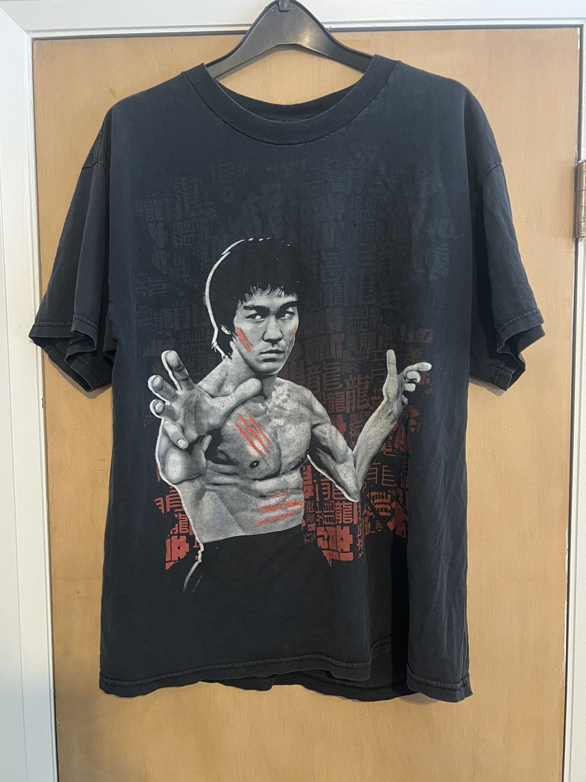 Vintage Vintage Bruce Lee Shirt Size US L / EU 52-54 / 3 - 1 Thumbnail