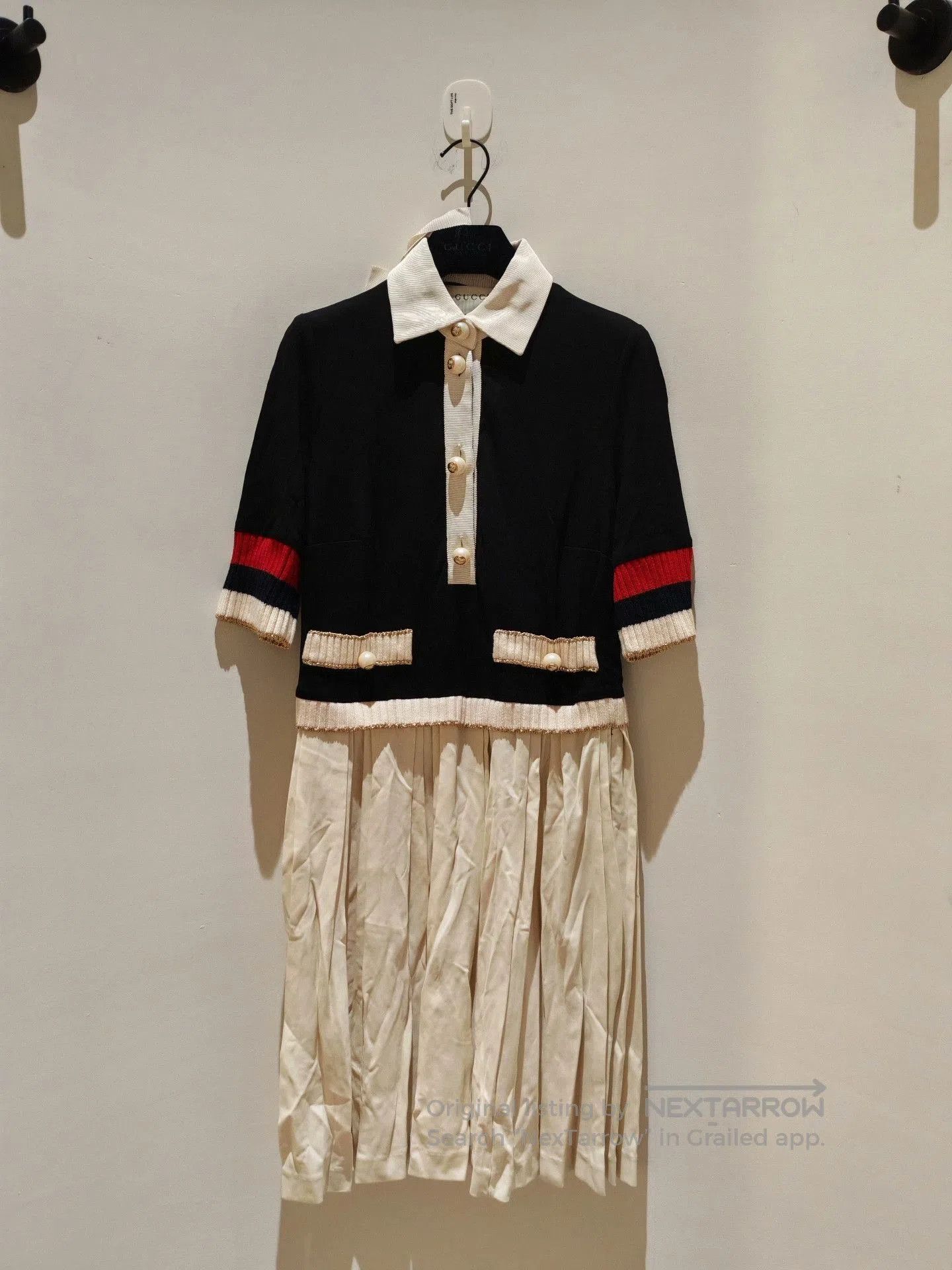 Gucci Gucci Pearl Button Dress Italy Made. Size M / US 6-8 / IT 42-44 - 2 Thumbnail