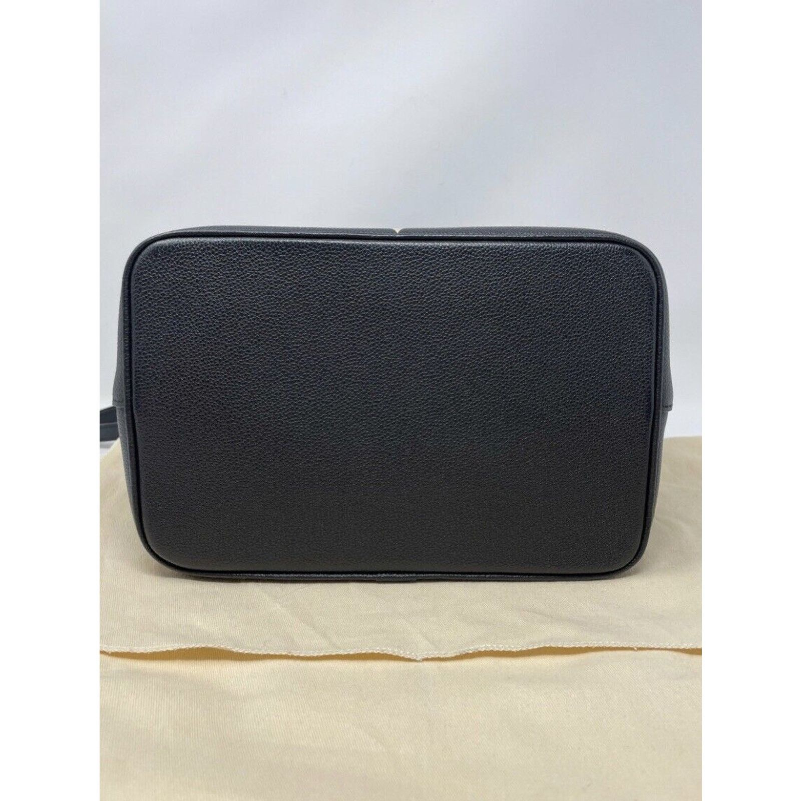 Louis Vuitton Louis Vuitton NéoNoé Shoulder Bag MM Black Leather Size ONE SIZE - 7 Thumbnail
