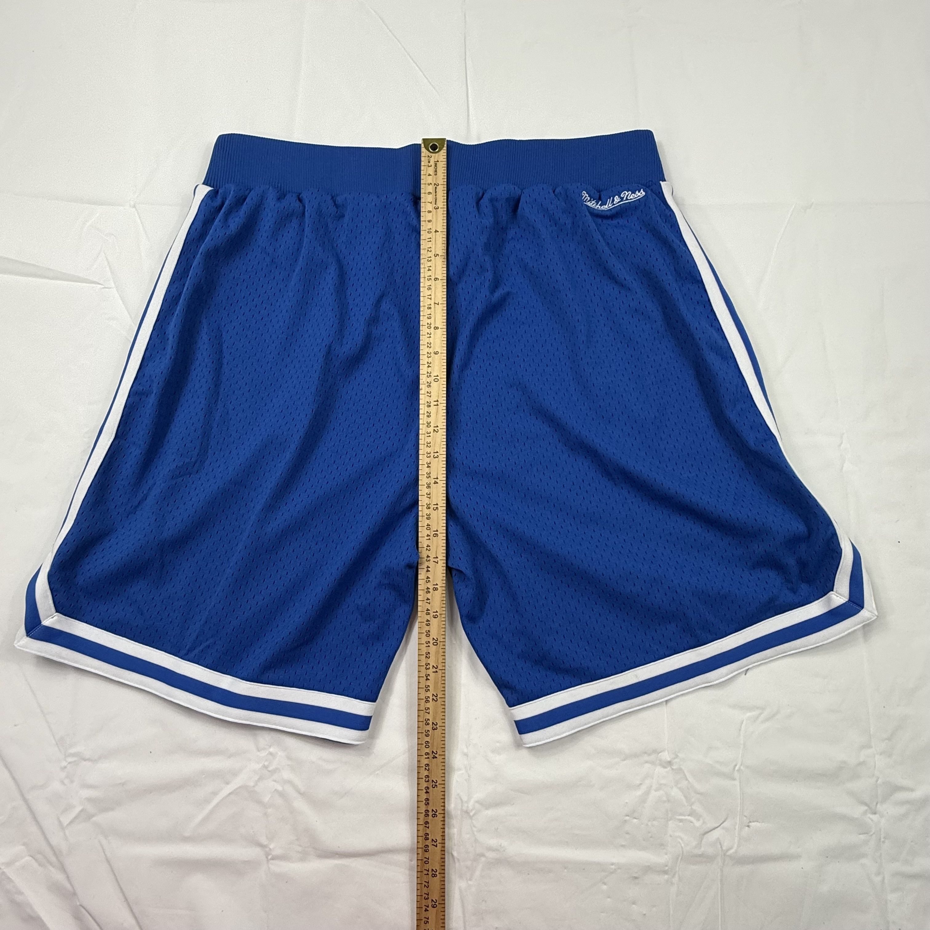 Mitchell & Ness Mitchell & Ness Mens Royal Blue Mesh Basketball Shorts 2XL Size US 44 / EU 60 - 9 Thumbnail