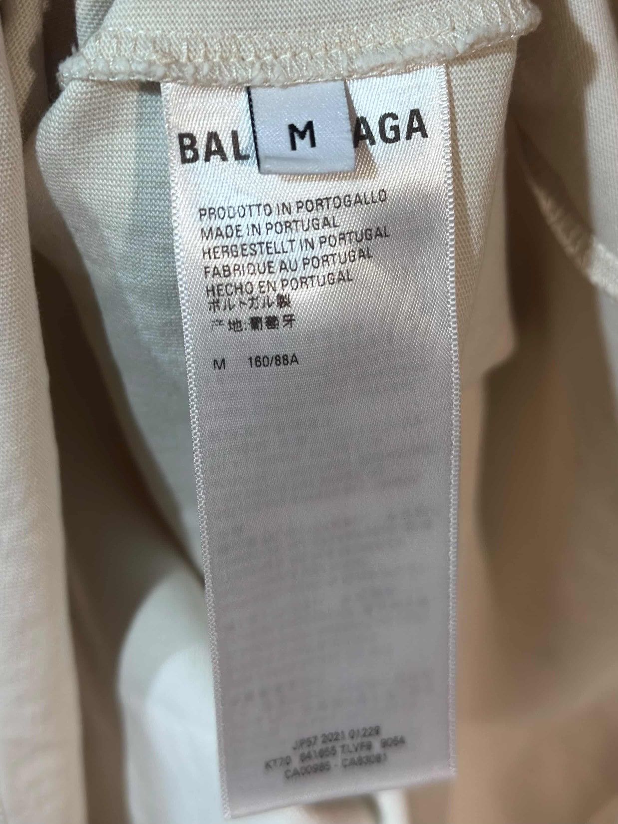 Balenciaga balenciaga unity logo tshirt Size US XL / EU 56 / 4 - 6 Thumbnail
