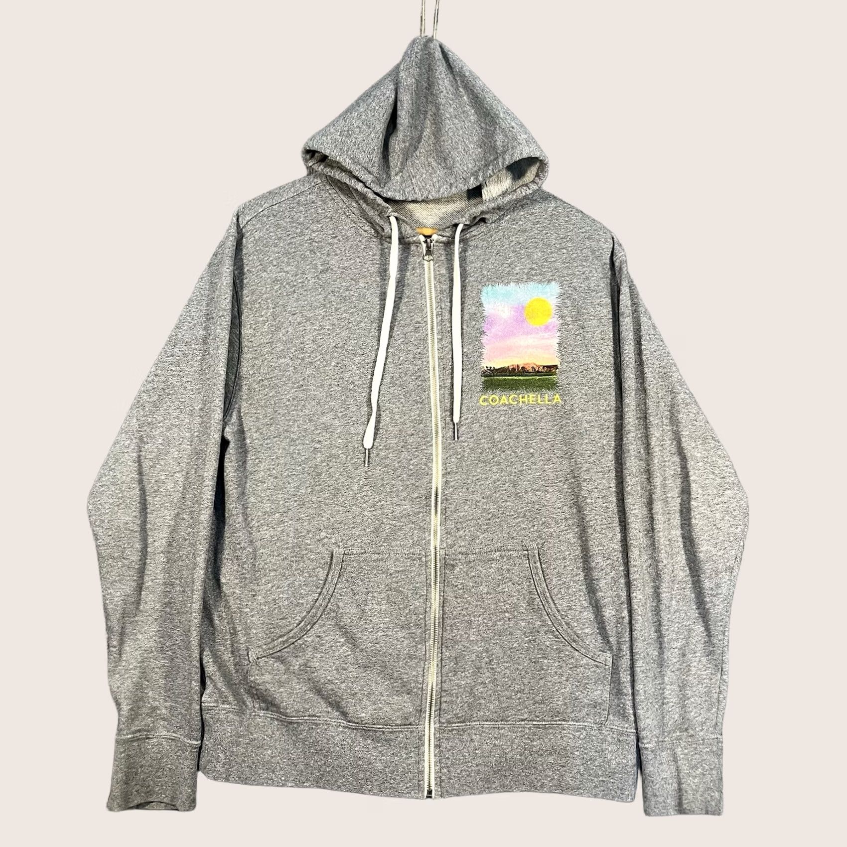 Vintage Coachella Festival 2015 Hoodie Sweatshirt Full Zip Large Gray Women Size L / US 10 / IT 46 - 1 Thumbnail
